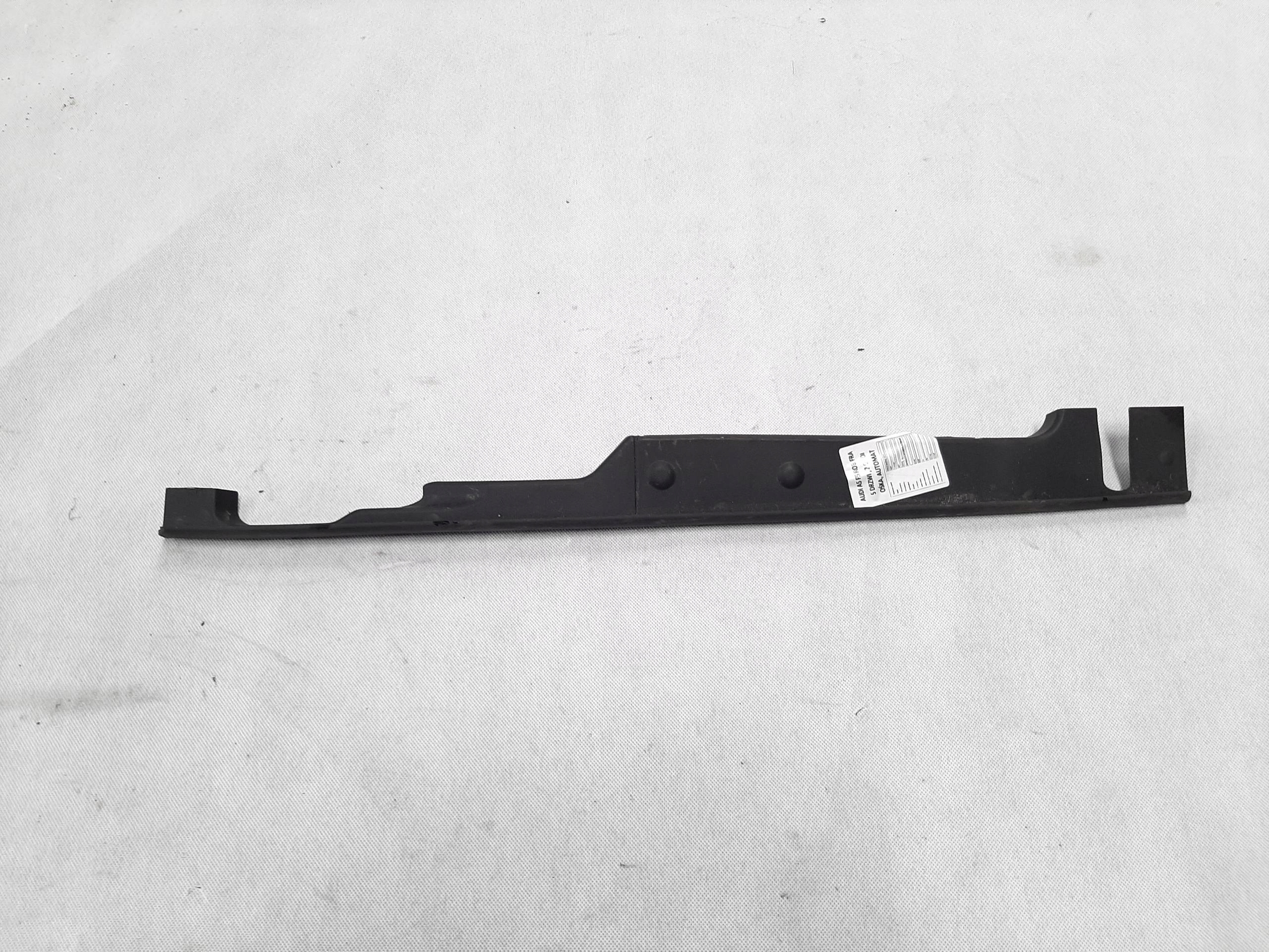 OSŁONA BŁOTNIKA PRAWA AUDI A5 SPORTBACK II LIFT 2020- 8W6820582G