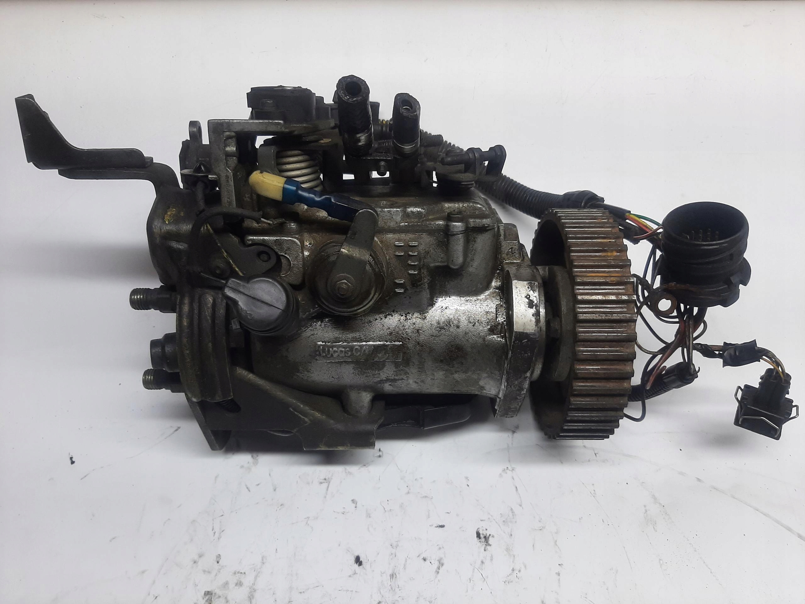 VW POLO 6N POMPA WTRYSKOWA 1.9 TDI 028130110T