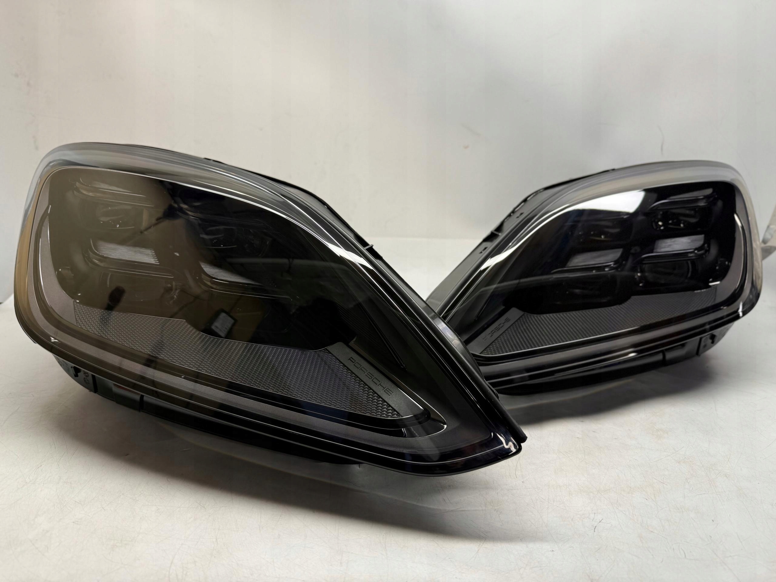 PORSCHE CAYENNE 9Y REFLEKTOR LAMPA LEWY PRAWY PRZÓD 9Y0941060T 9Y0941059T