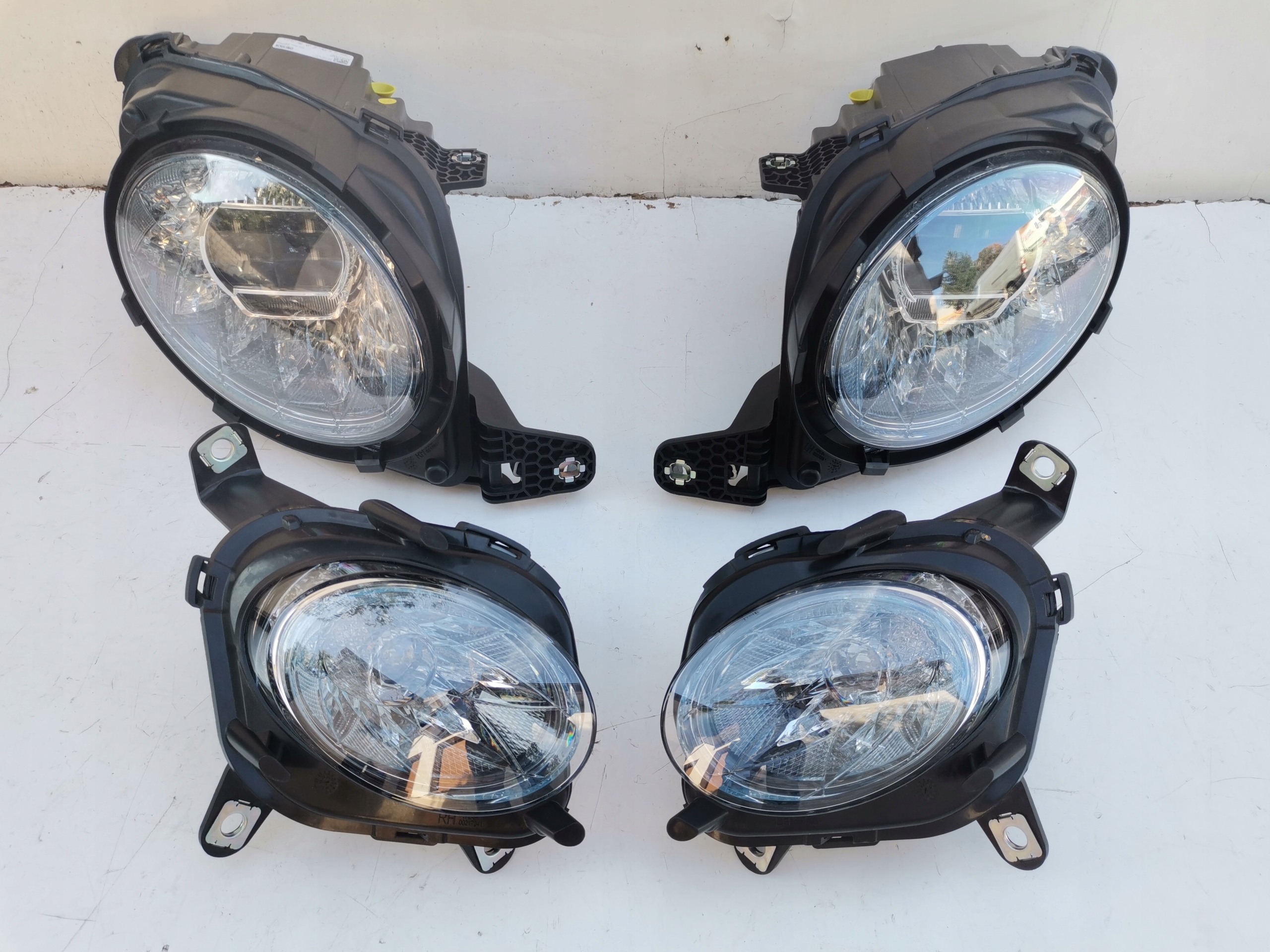 BENTLEY BENTAYGA 36A941015 KOMPLET LAMP PRZÓD komplet