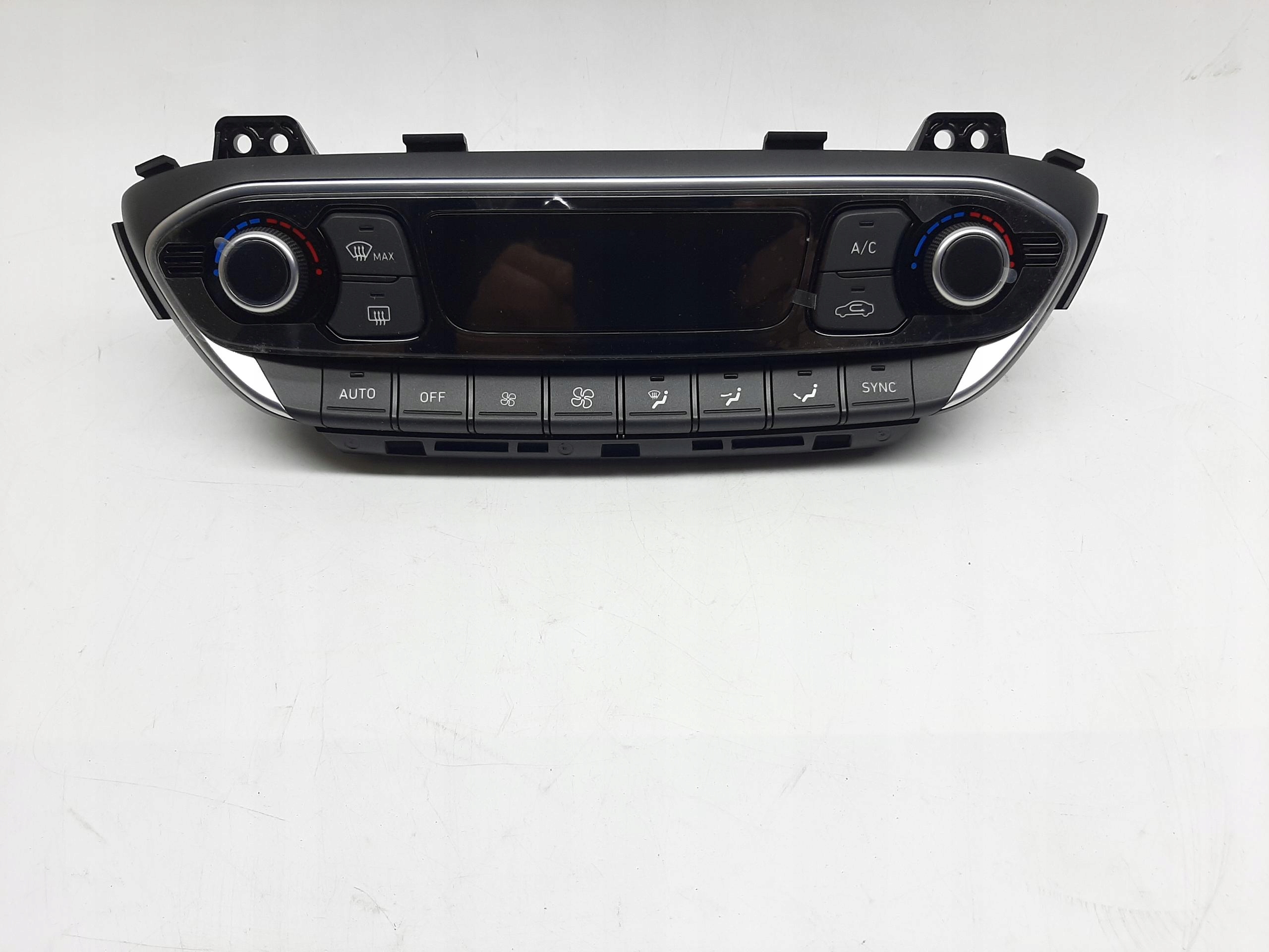 HYUNDAI i30 III PANEL NAWIEWU KLIMATYZACJI 97250-G4CAO