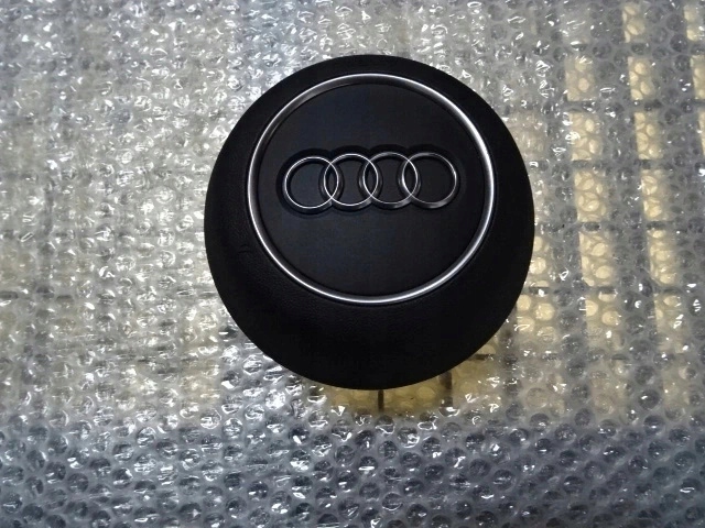 AUDI Q2 SQ2 SQ5 Q5 PODUSZKA KIEROWCY AIRBAG 81A880201L oryginał