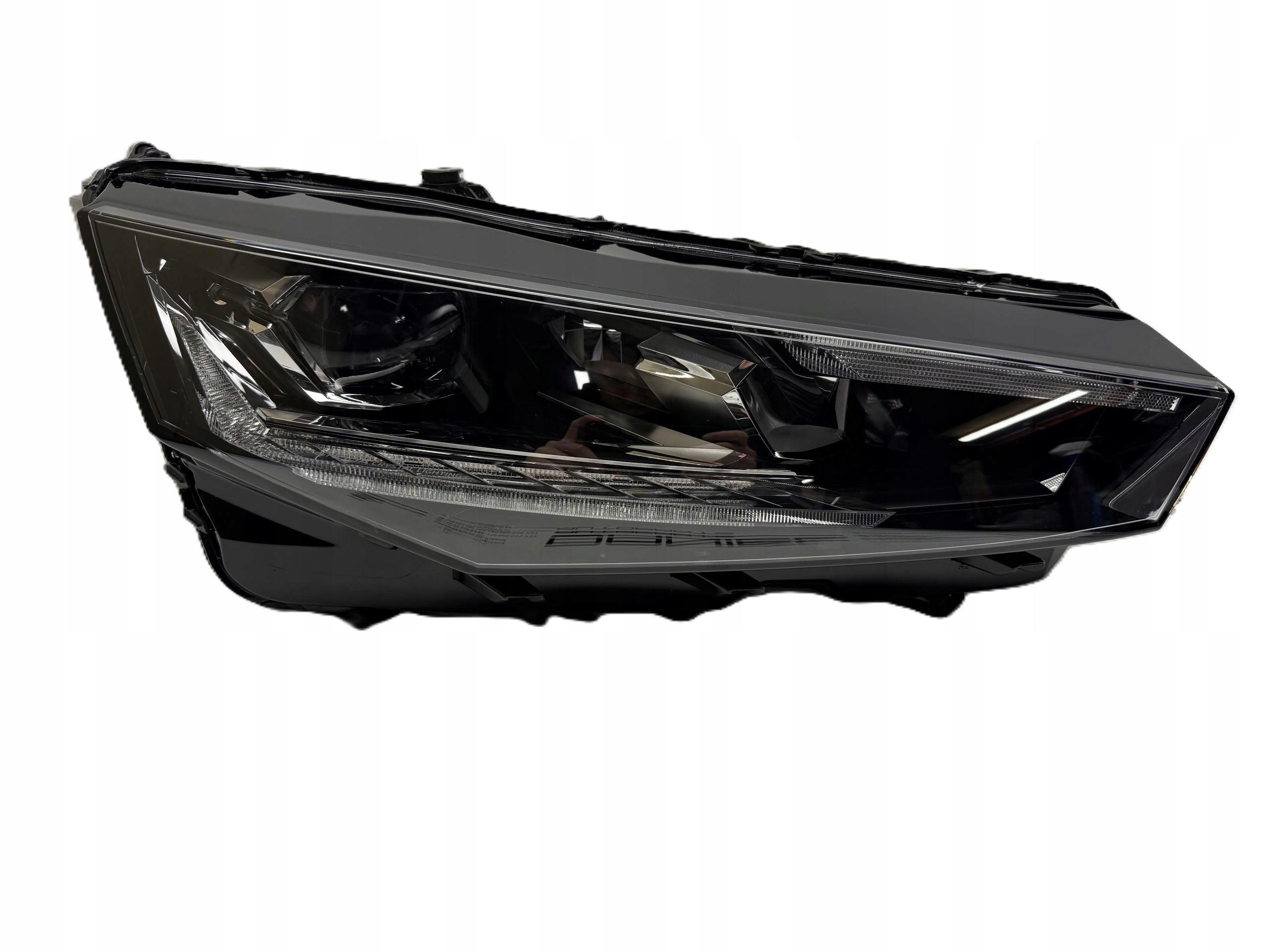 SKODA SCALA REFLEKTOR LAMPA PRAWY PRZÓD LED 655941016A