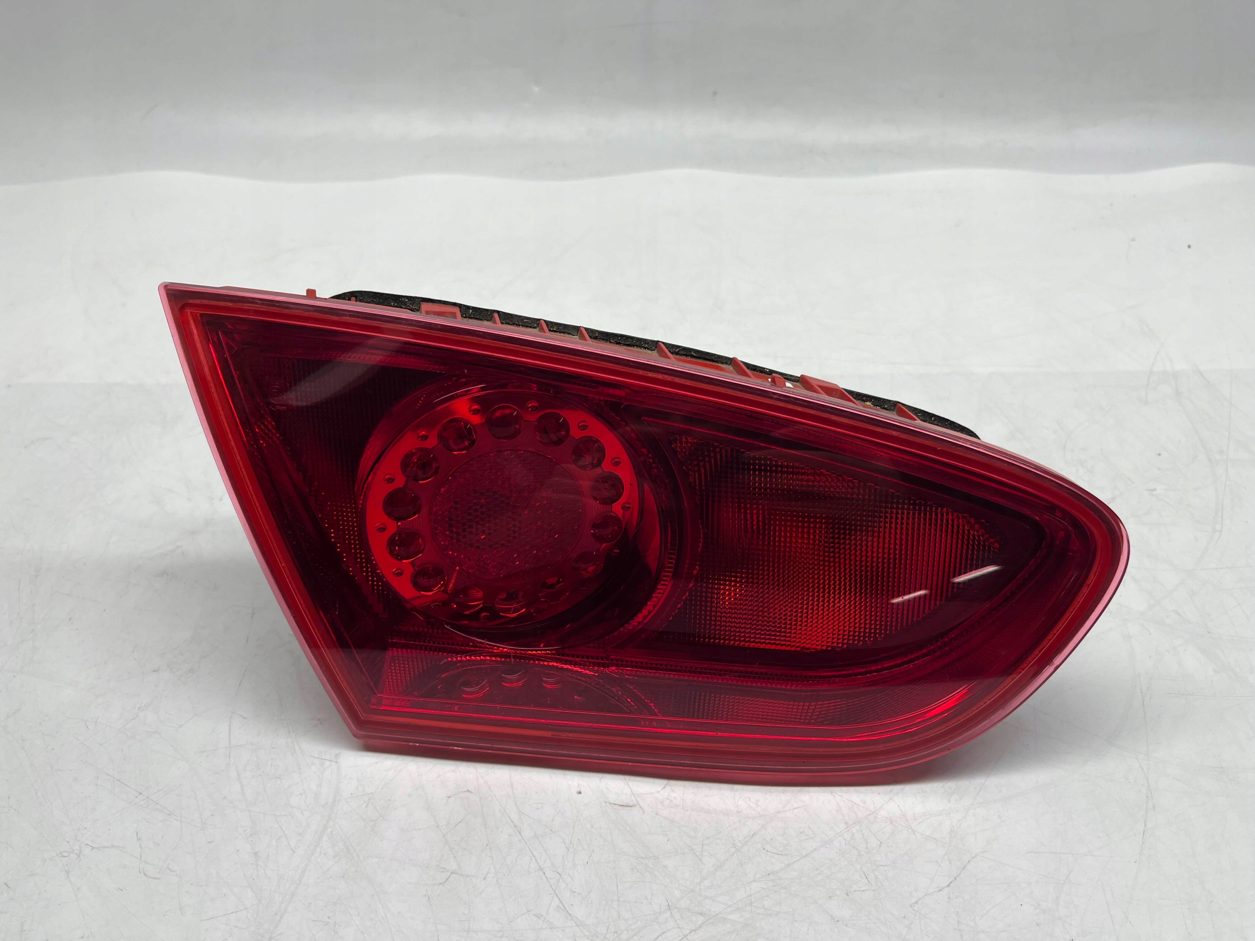 SEAT LEON II Lift Lampa Tył Lewa Klapy Bagażnika 1P0945093F