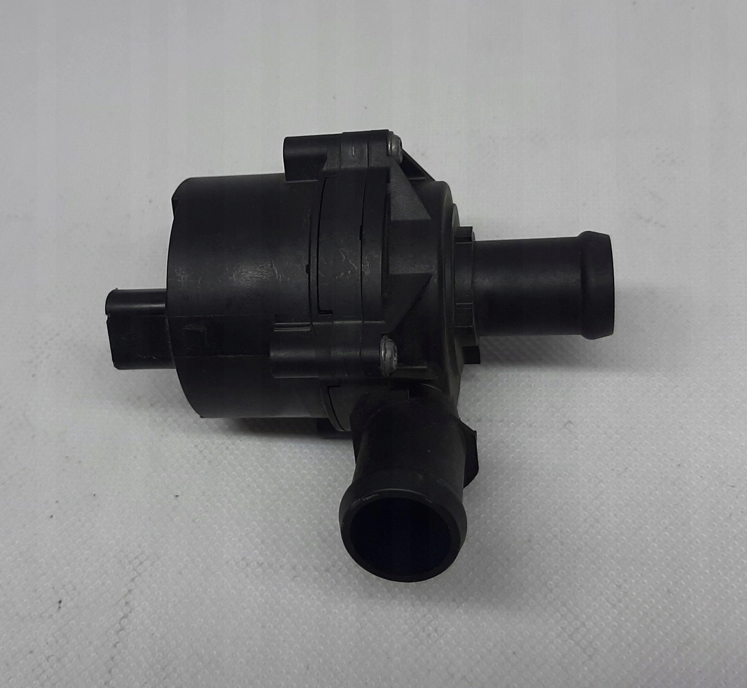 Audi VW Skoda Seat Pompa wody 5Q0965567J