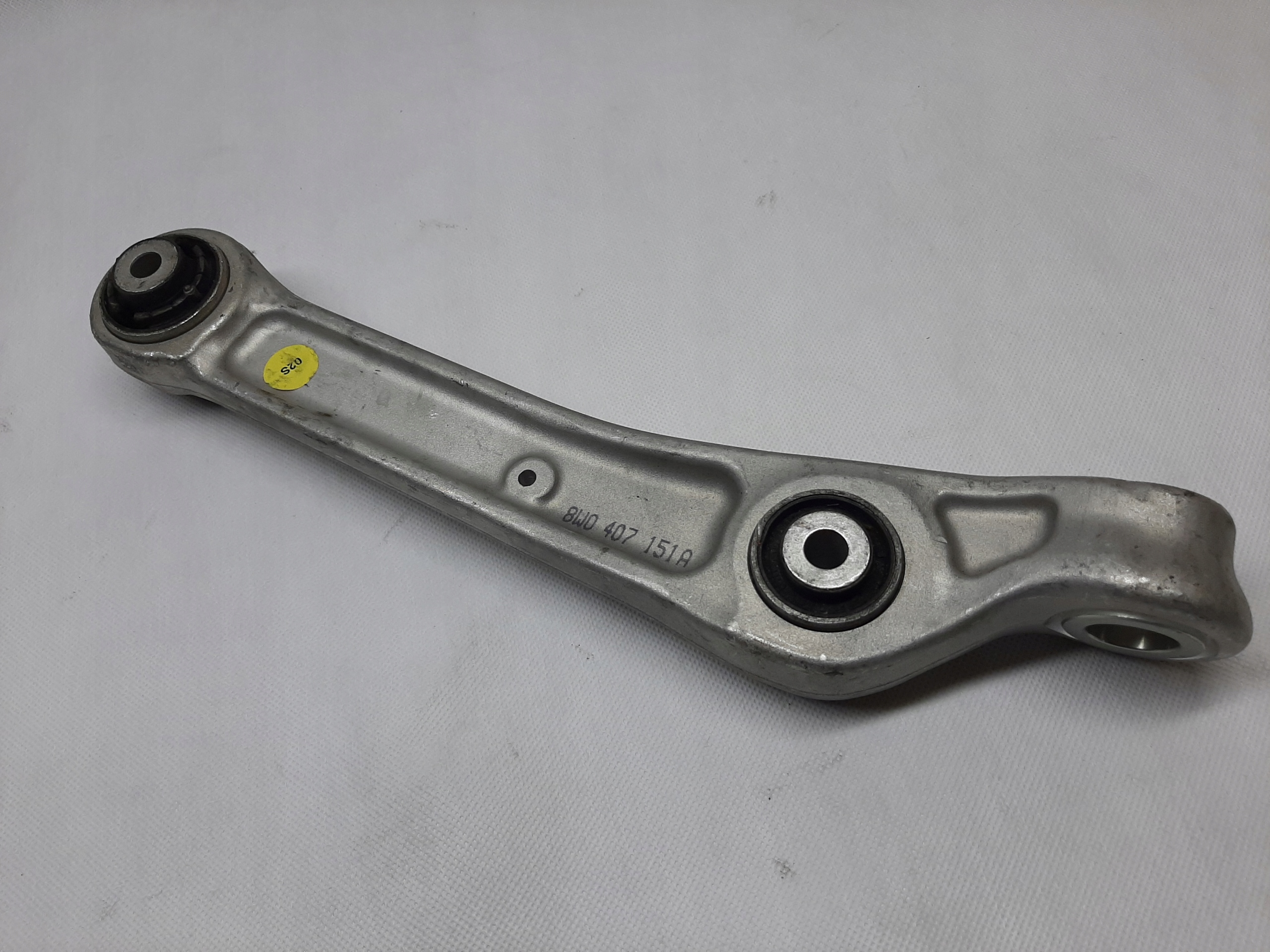 AUDI A5 F5 S5 A4 B9 8W0407155A WAHACZ LEWY PRZÓD oryginał 8W0407151A