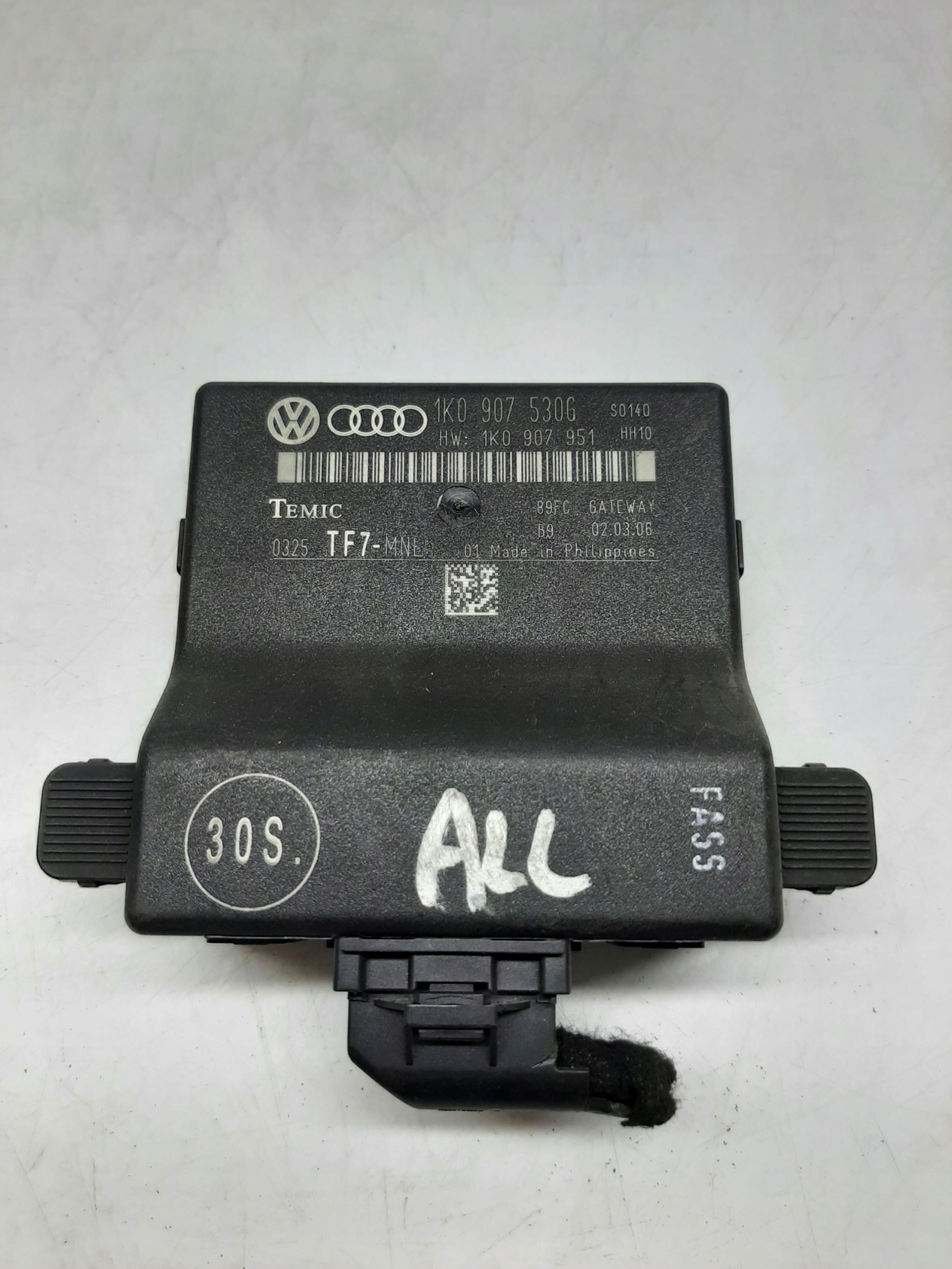 VW GOLF VI AUDI A3 8P MODUŁ INTERFACE GATEWAY 1K0907530G 1K0907951