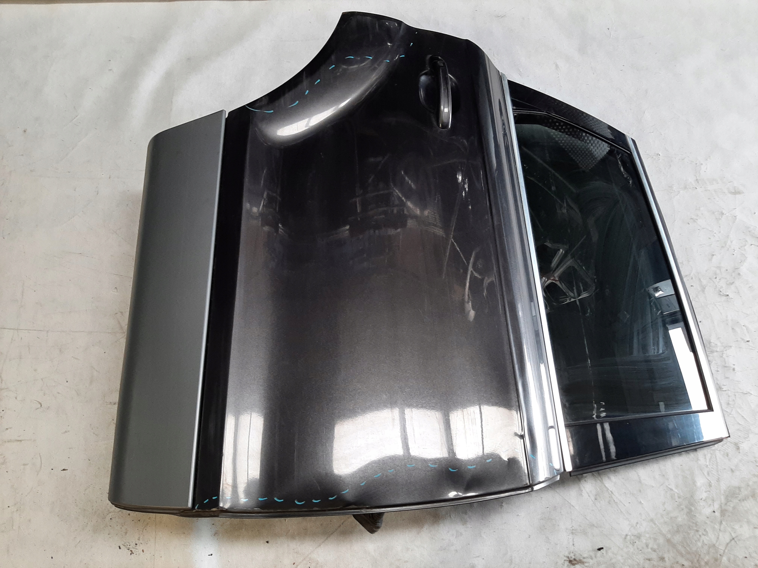 AUDI Q7 4L DRZWI PRAWY PRAWE TYŁ TYLNE
