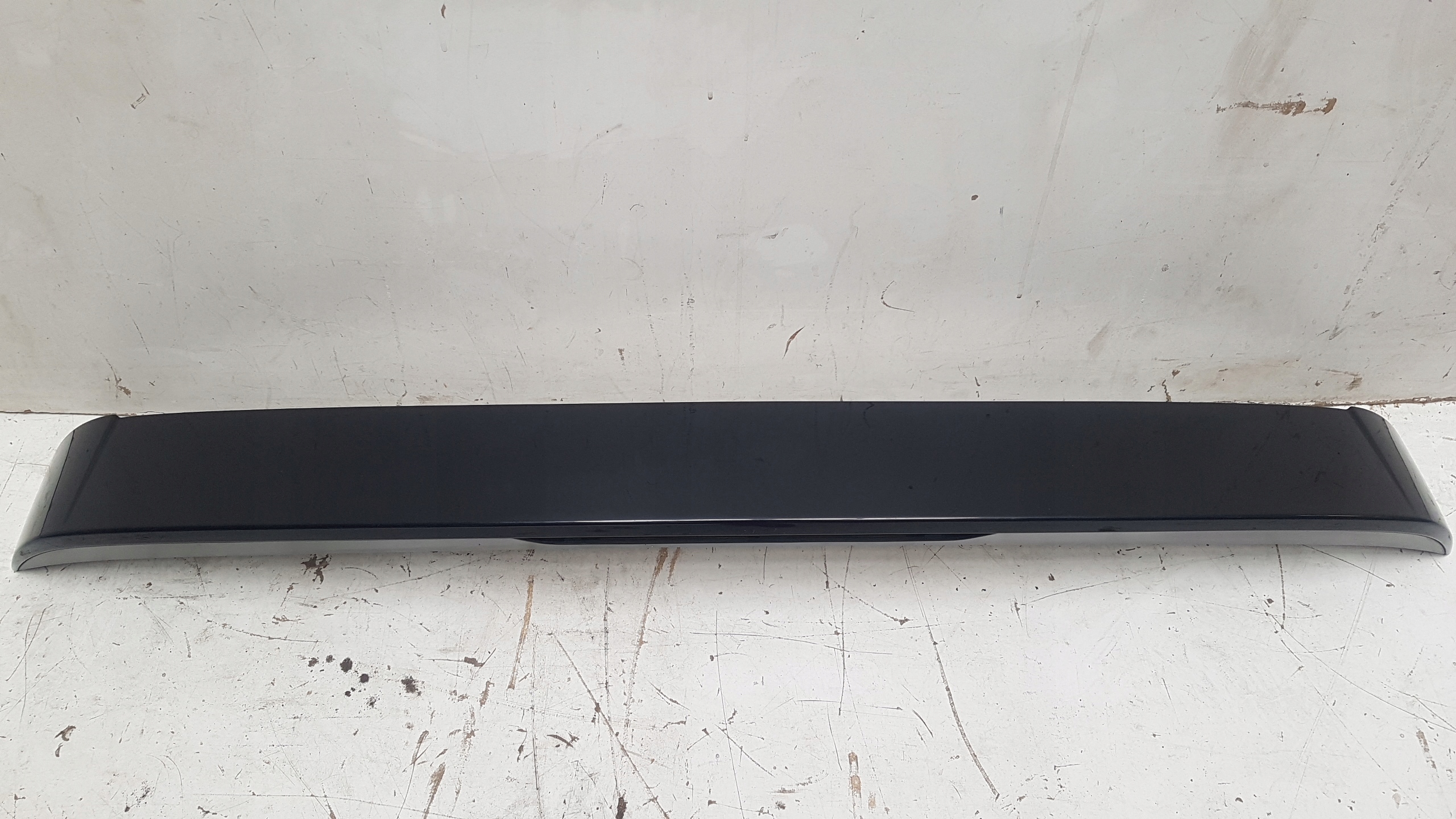 AUDI Q7 I 2005- SPOJLER SPOILER KLAPY POKRYWY BAGAŻNIKA TYŁ 4L0827933