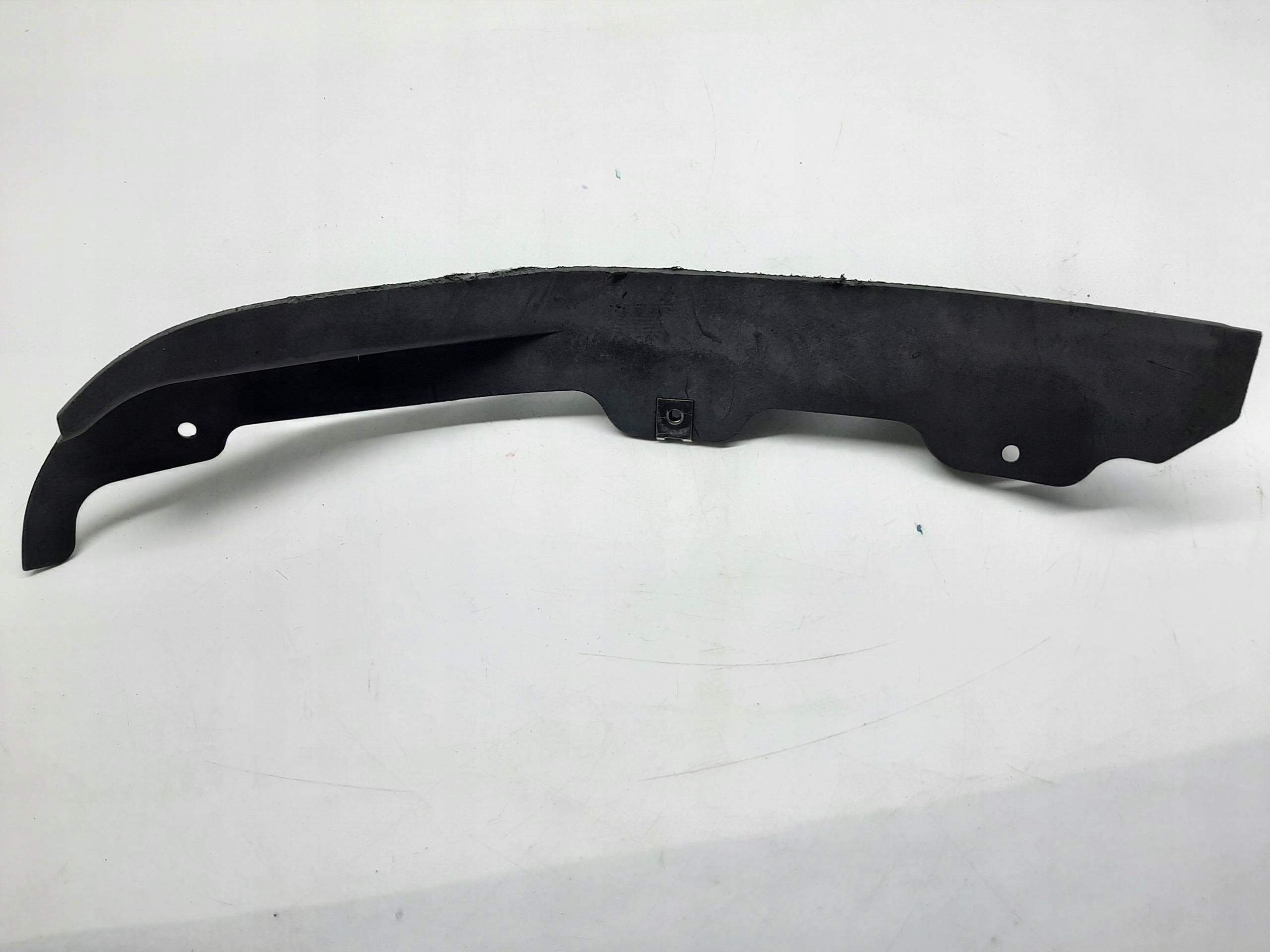 AUDI A5 8T CHLAPACZ BŁOTNIK OSŁONA DOKŁADKA PRAWY PRZÓD 8T0853888C