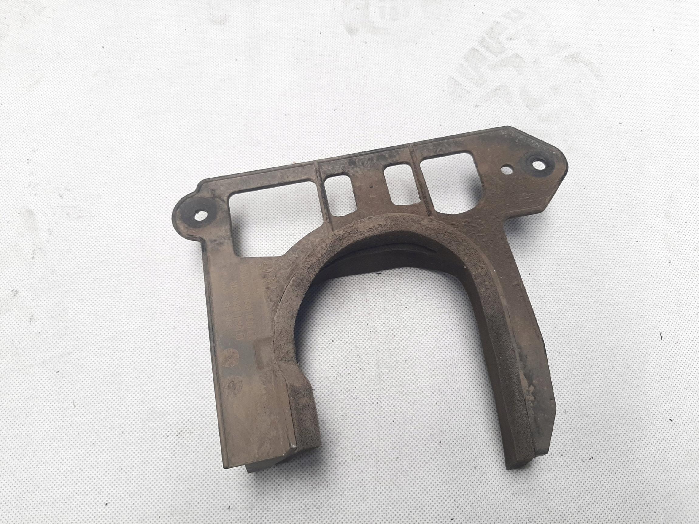 AUDI A4 B8 A5 8T OSŁONA PÓŁOSI PRAWA PRAWY PRZEDNIA PRZÓD 8K0863188B
