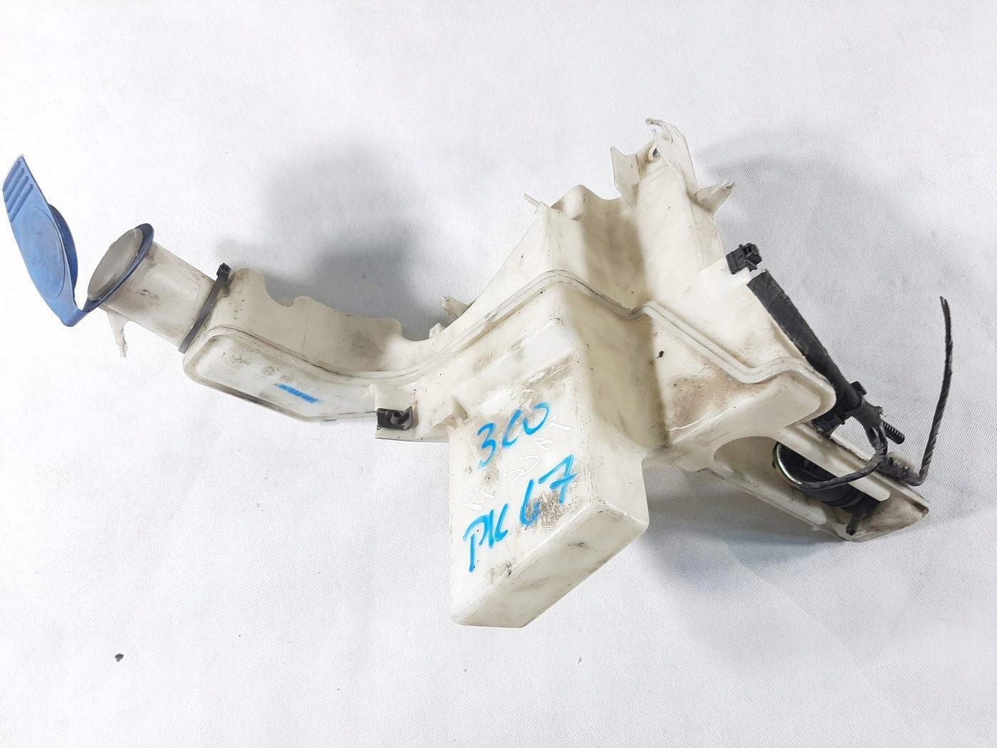 VW PASSAT B6 ZBIORNIK ZBIORNICZEK PŁYNU SPRYSKIWACZY 3C0955453