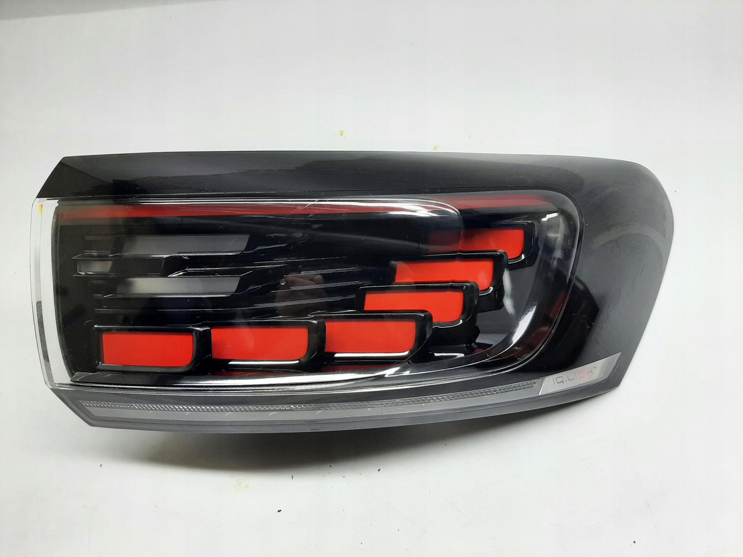 VW ID4 ID.4 LAMPA PRAWA TYLNA TYŁ IQ LIGHT LED 11A945208A