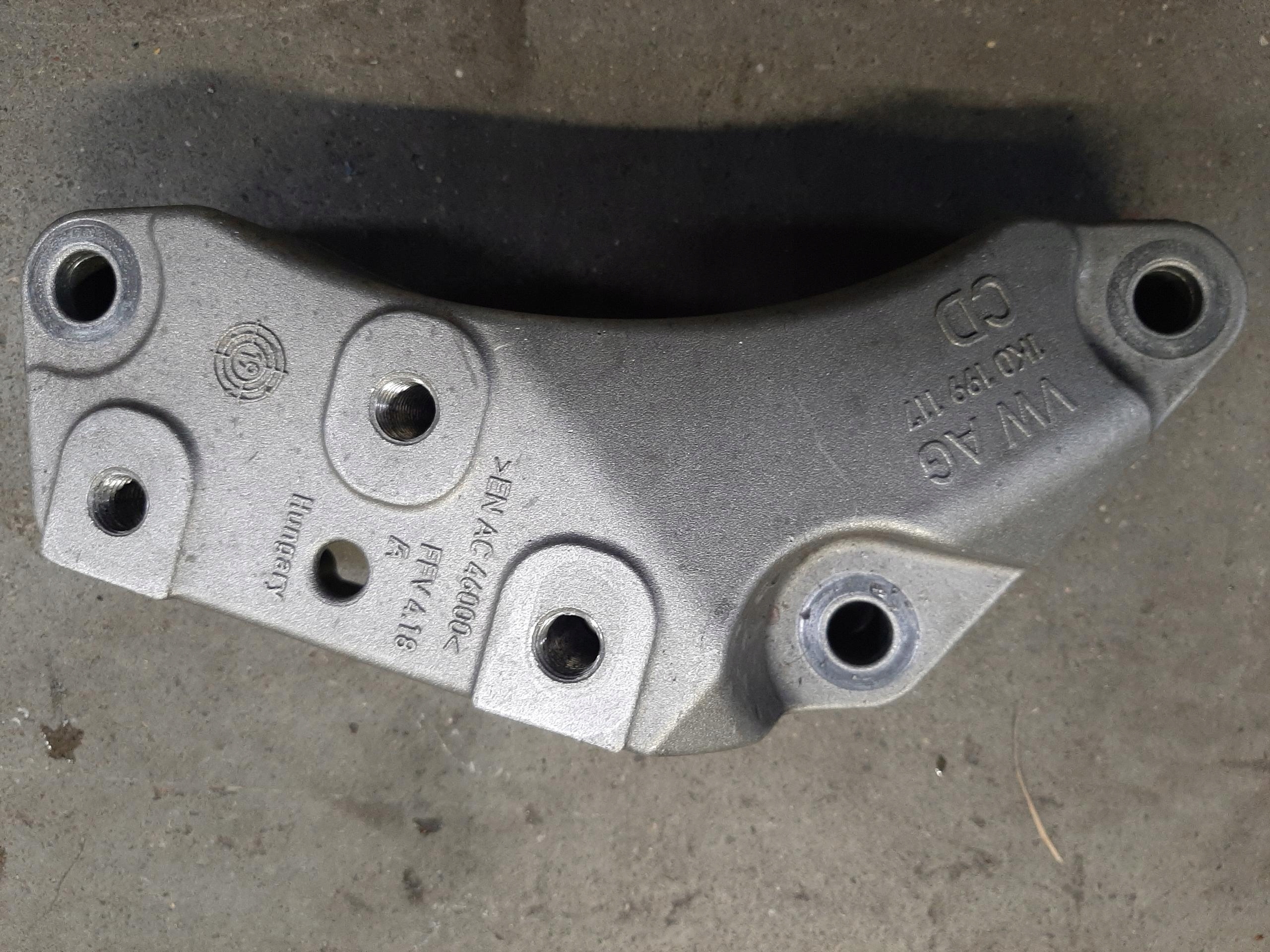 VW CADDY V ŁAPA PODPORA WSPORNIK SKRZYNI BIEGÓW 1K0199177CD