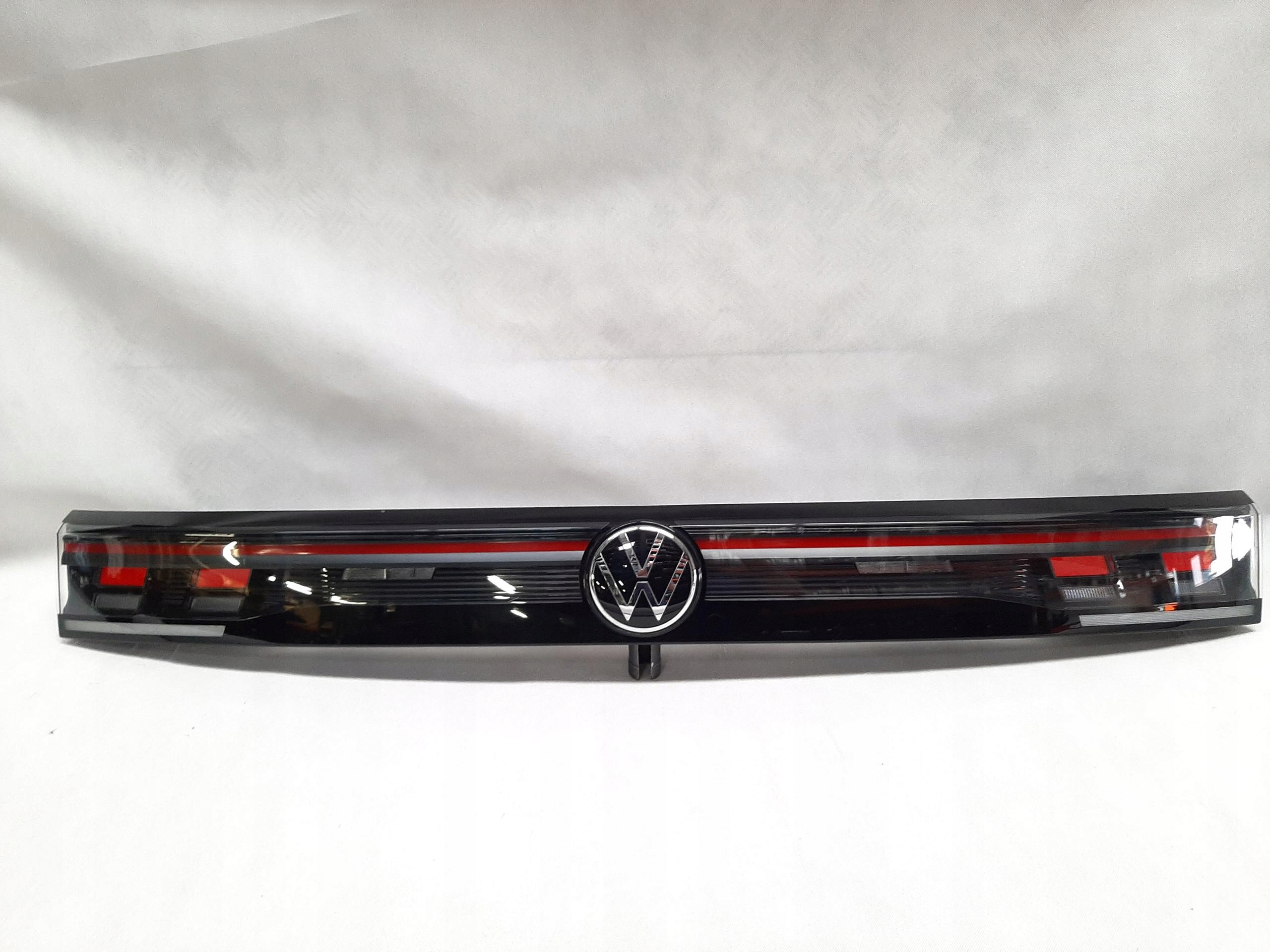 VW TIGUAN III BLENDA LAMPA KLAPY TYŁ LED 571945307A