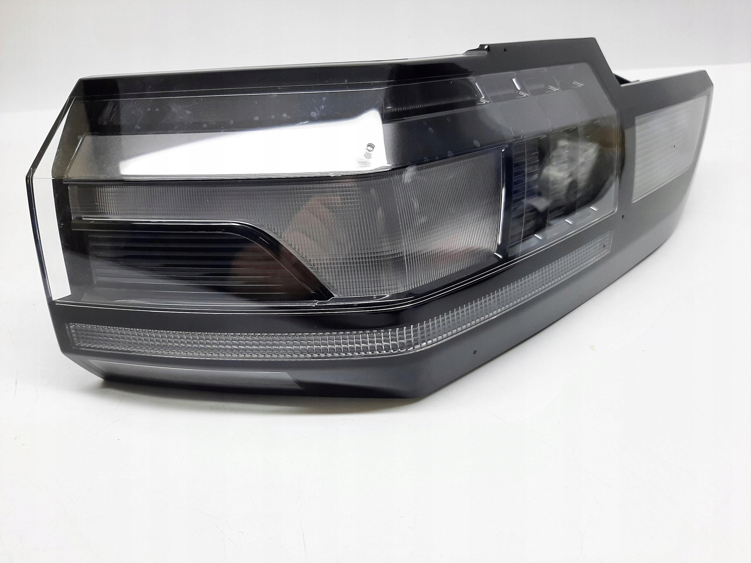 VW ID.BUZZ LAMPA PRAWA TYLNA TYŁ LED 1T3945096