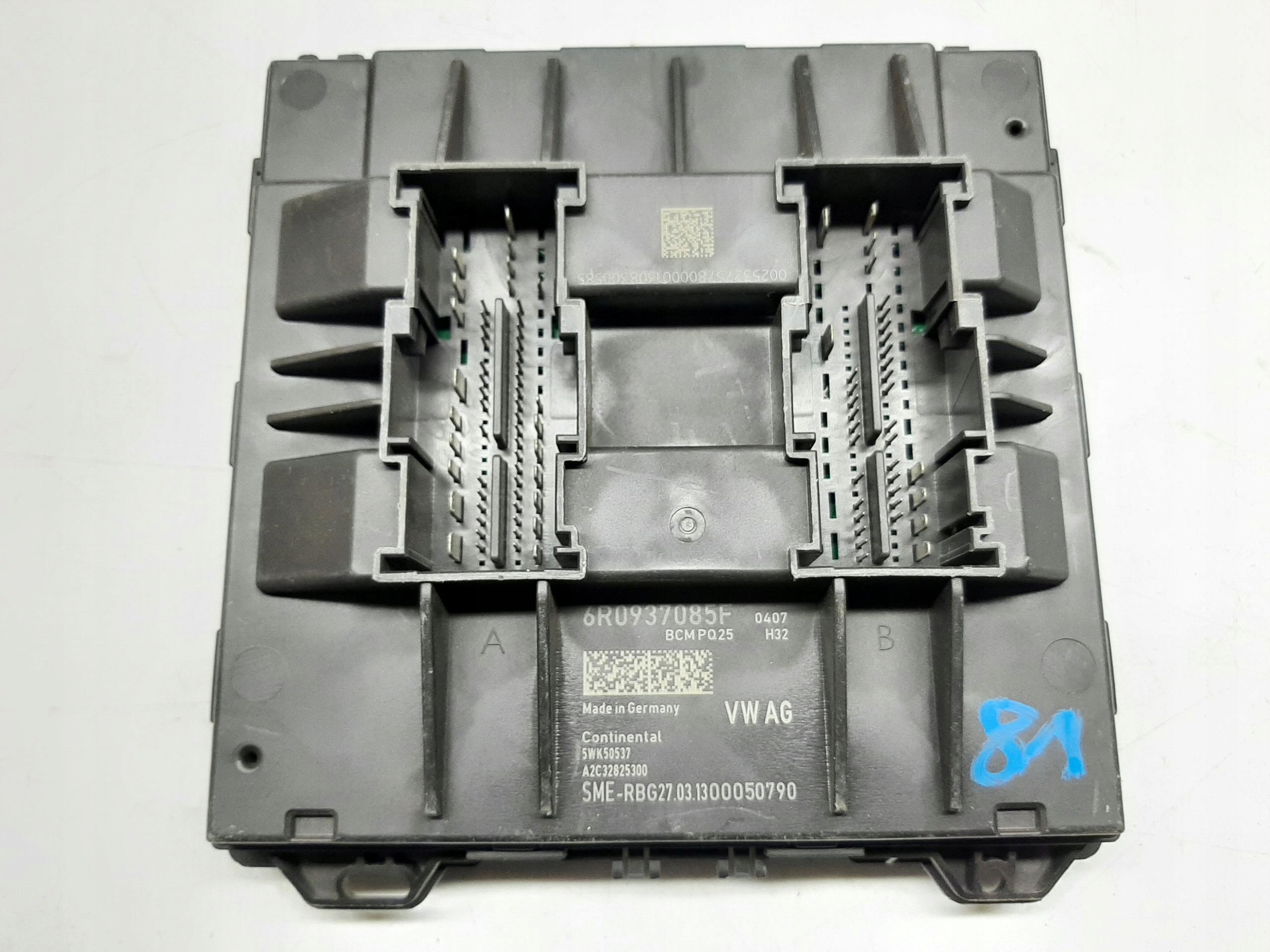 VOLKSWAGEN POLO V 2009- MODUŁ KOMFORTU STEROWNIK BCM 6R0937085F