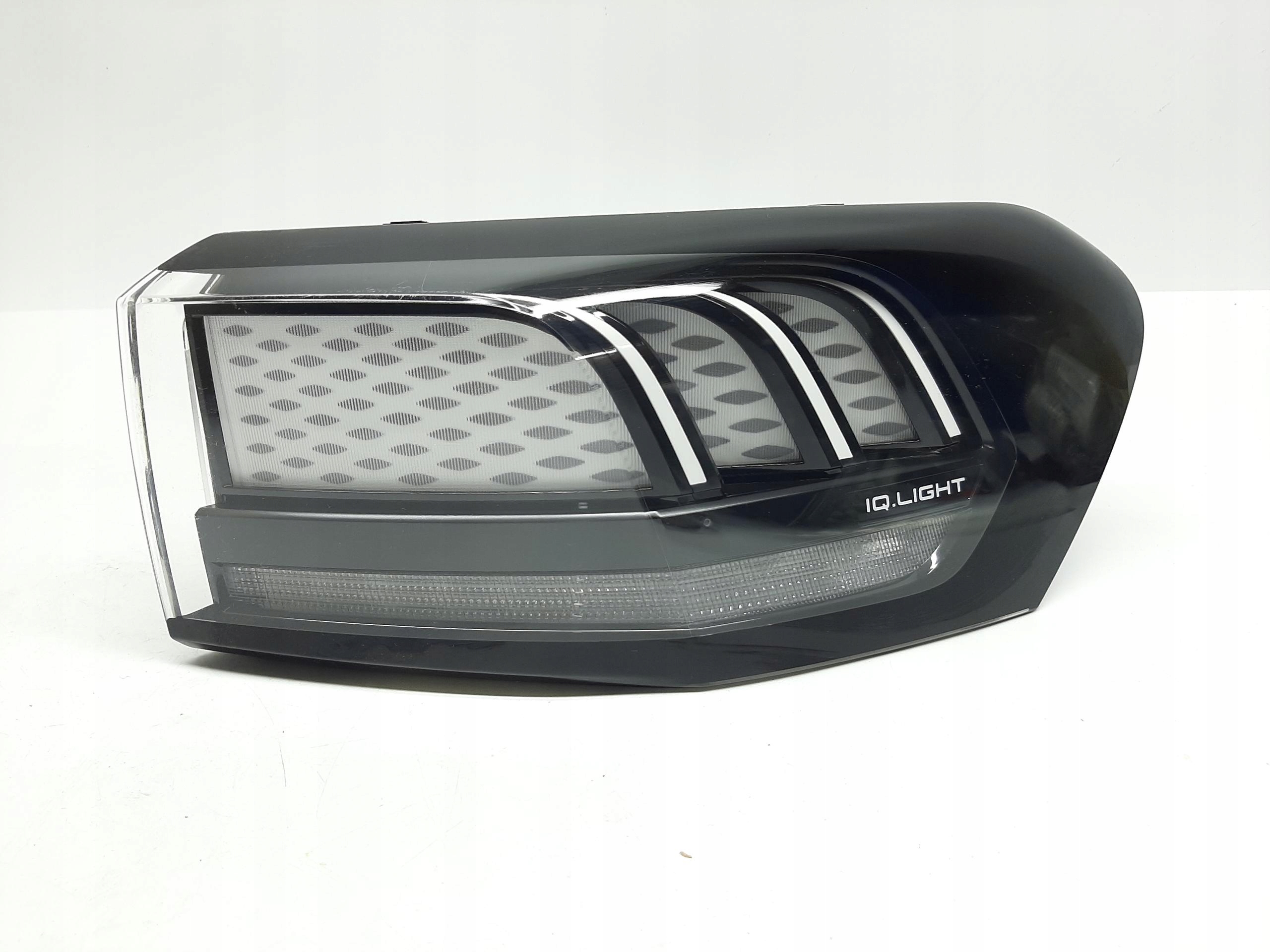 VW ID7 ID.7 LAMPA PRAWA TYLNA TYŁ IQ LIGHT LED 14B945208A