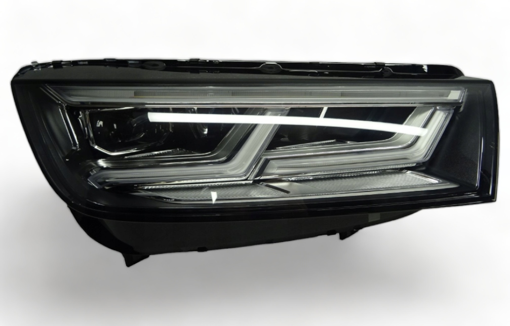 AUDI Q5 LAMPA REFLEKTOR full led 80A941034 80A941774G prawa