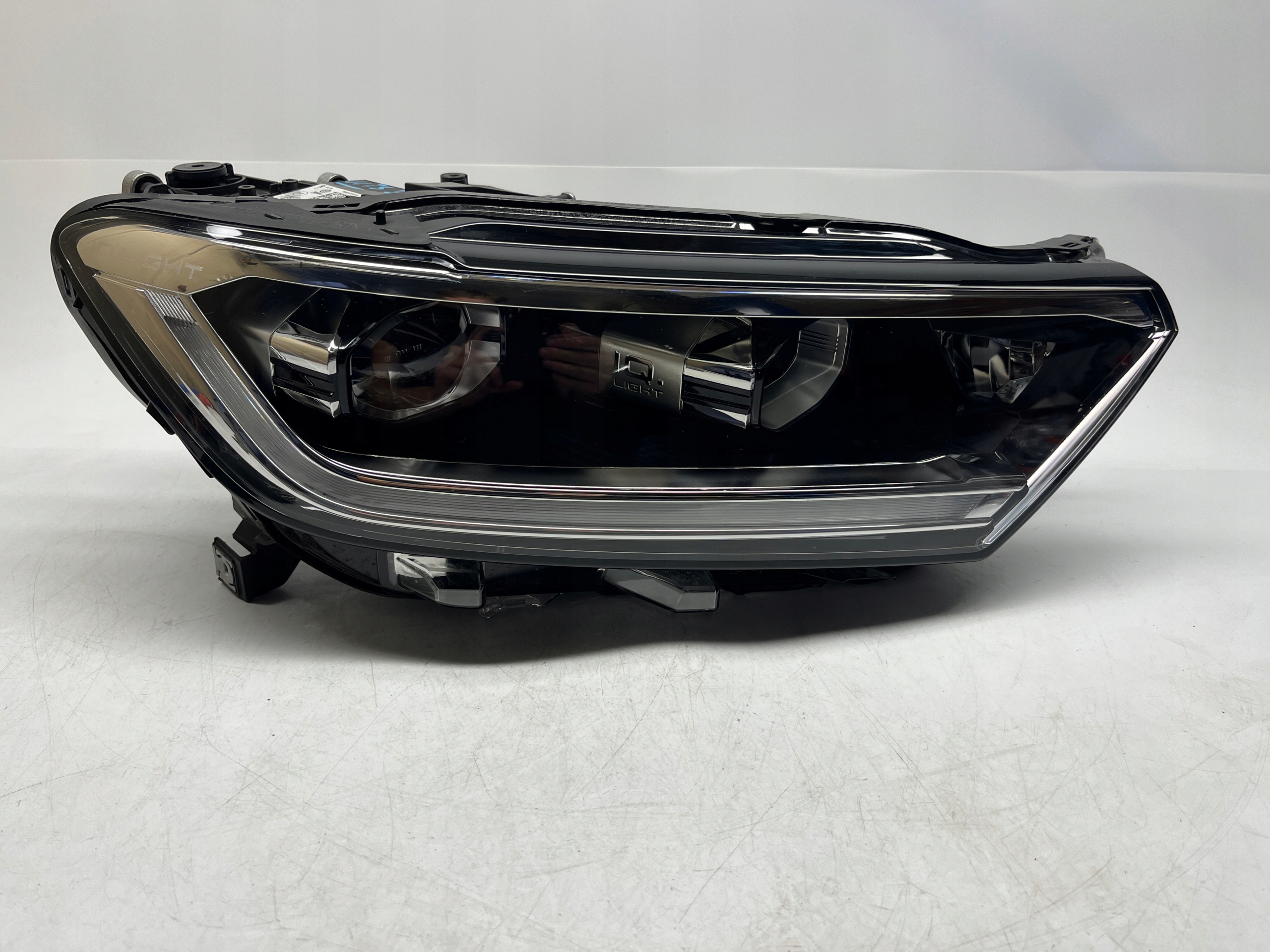 Volkswagen T-ROC REFLEKTOR LAMPA PRAWA PRZÓD LED MATRIX BEAM 2GA941036BS