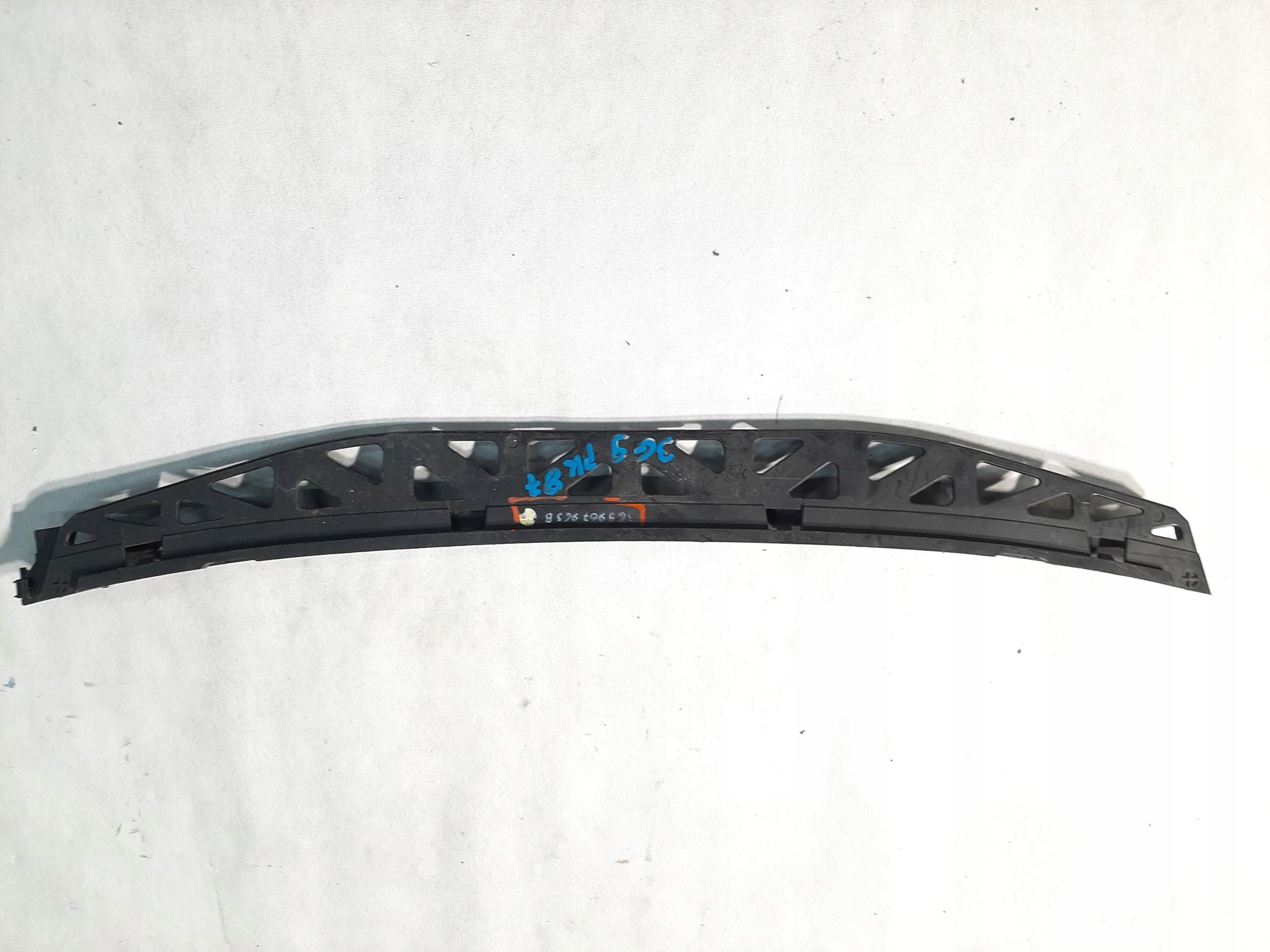 VW PASSAT B8 KOMBI ŚLIZG MOCOWANIE ZDERZAKA TYŁ 3G9807863B