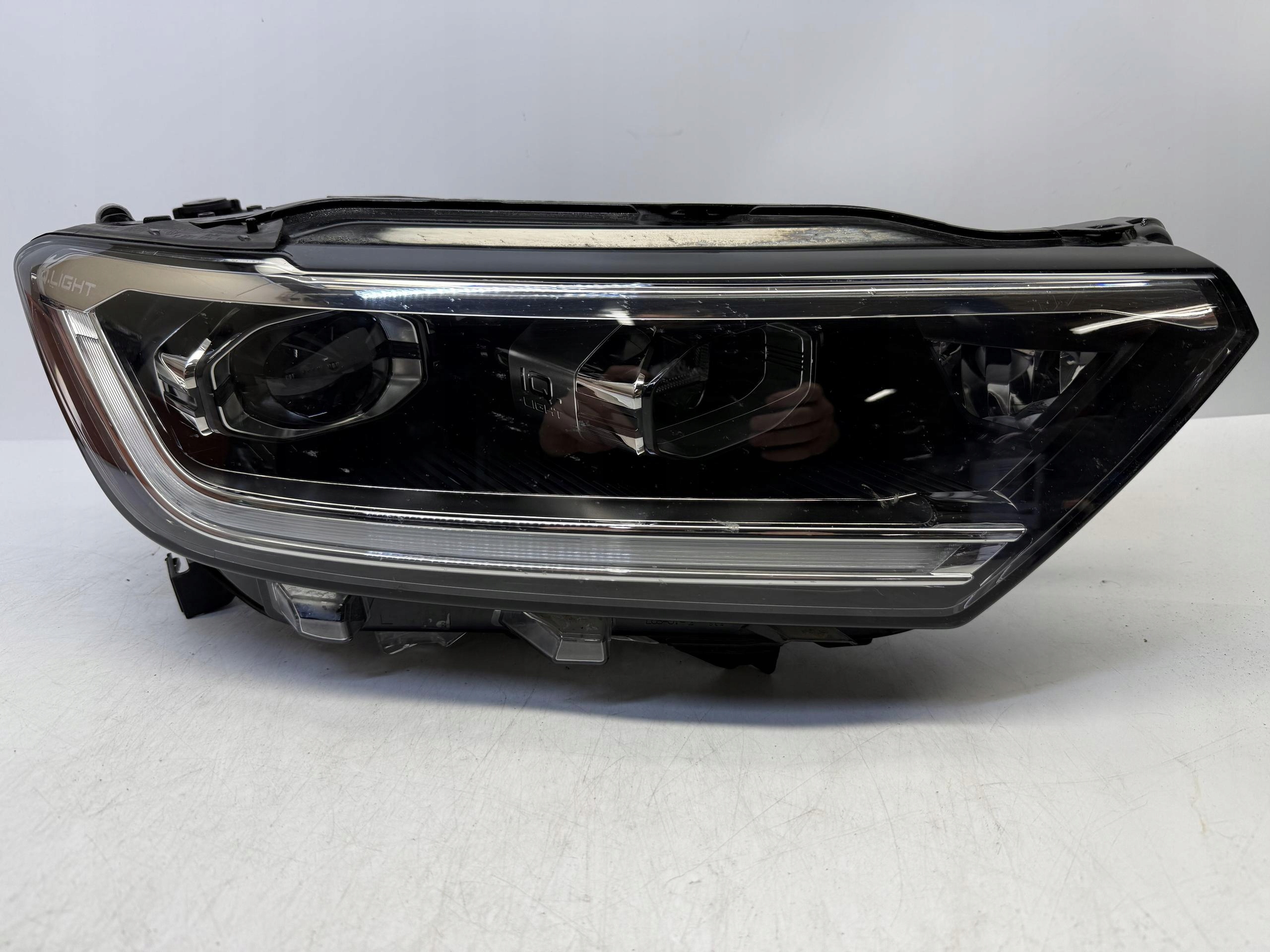 VW T-ROC LAMPA REFLEKTOR PRZEDNI PRAWY LED IQ.LIGHT 2GA941036AF