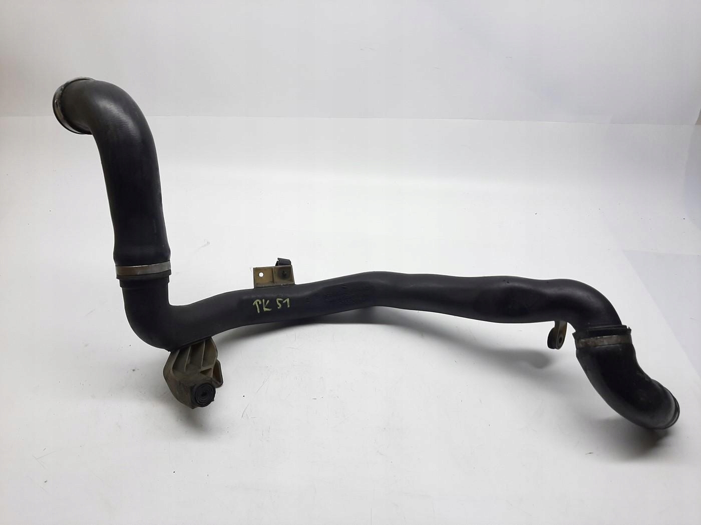 VW GOLF V AUDI A3 8P 1.9 2.0 TDI WĄŻ RURA INTERCOOLERA 3C0145840H