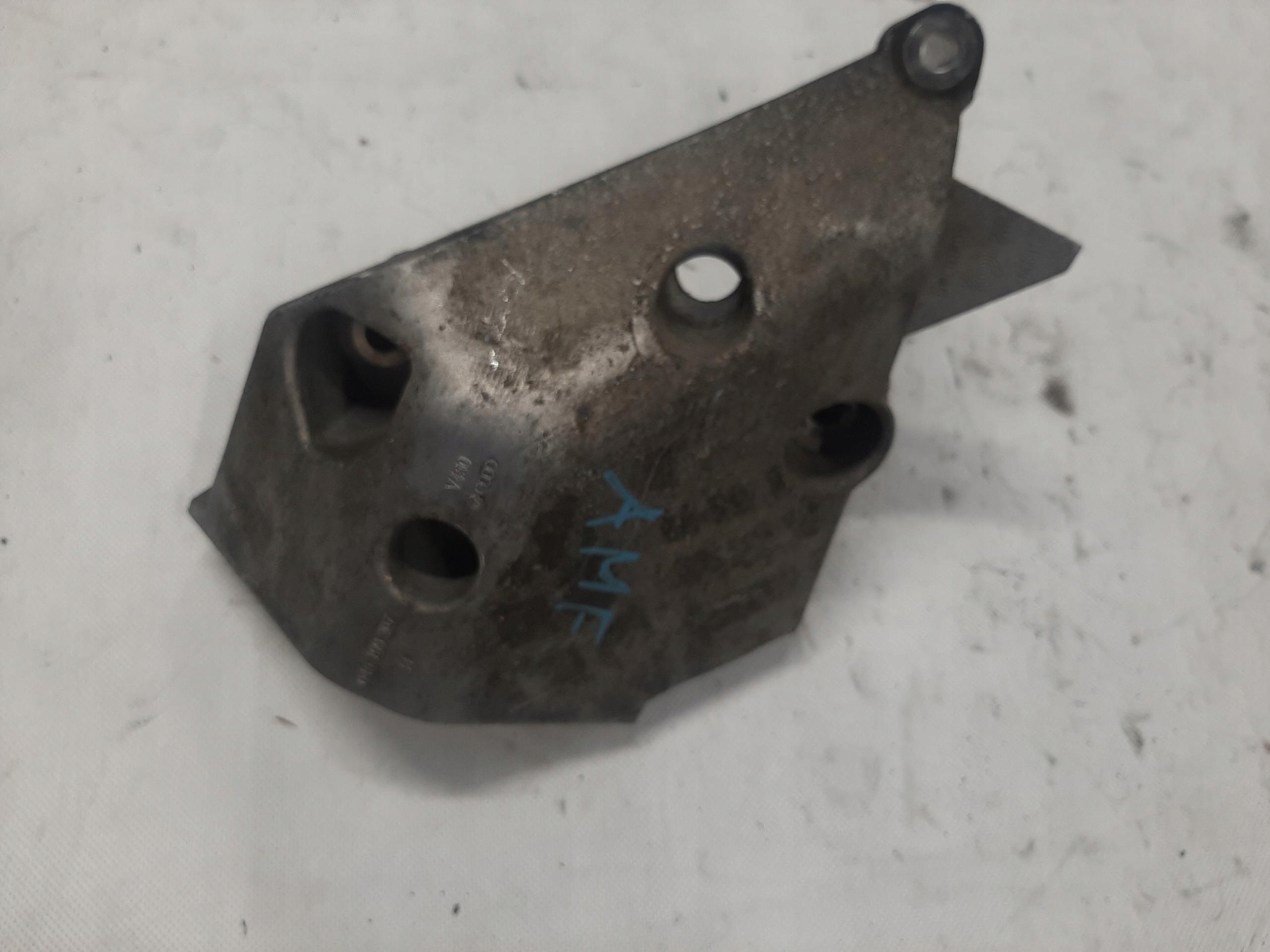 VW POLO V 6R SEAT IBIZA III 1.4 TDI ŁAPA MOCOWANIE SILNIKA 045199207