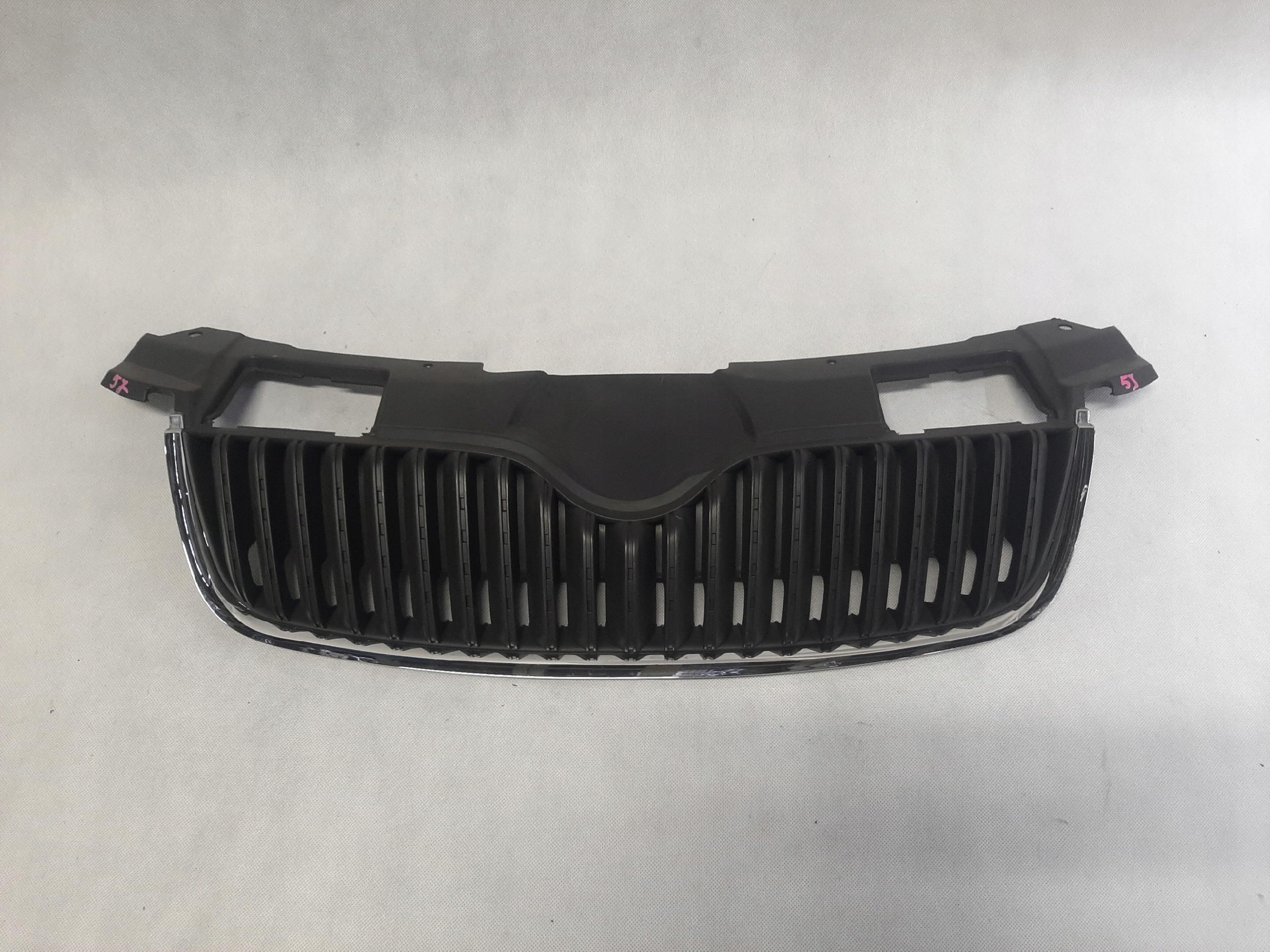 Skoda Fabia II (2008-2015r.) Grill Atrapa 5JD853668A