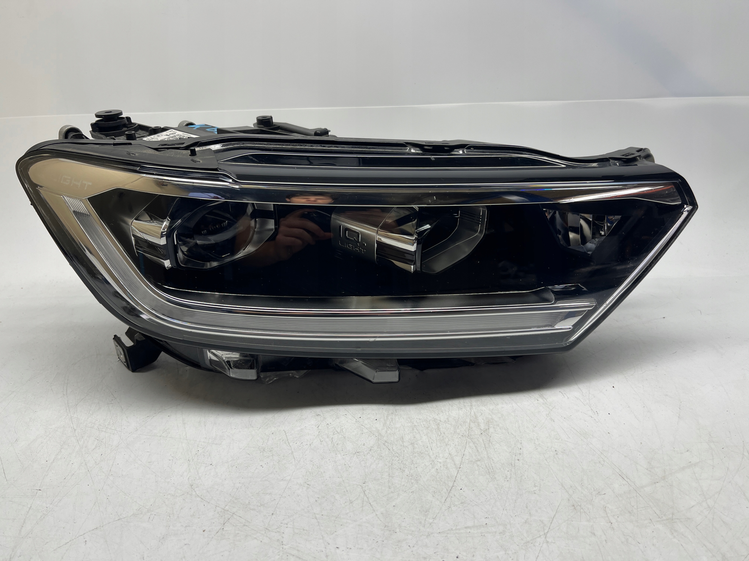 Volkswagen T-ROC REFLEKTOR LAMPA PRAWA PRZÓD LED MATRIX BEAM 2GA941036AF