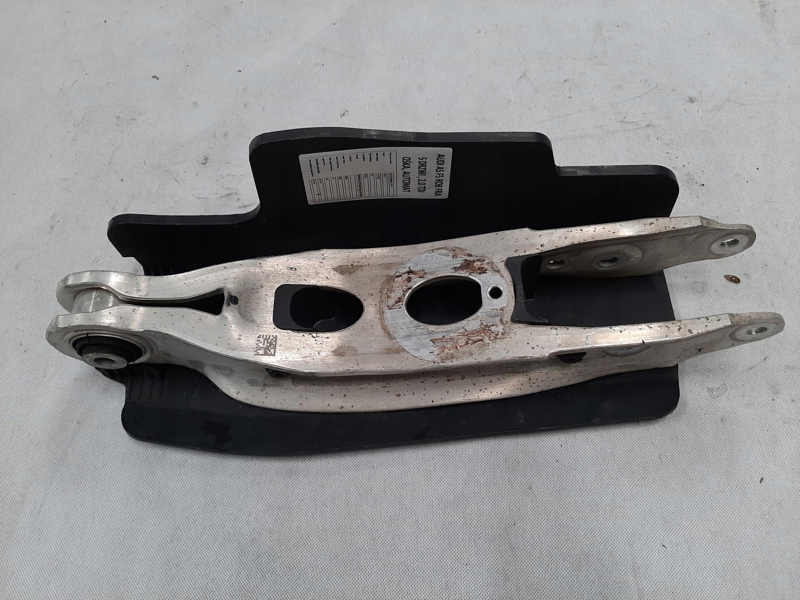 WAHACZ TYLNY PRAWY AUDI A5 SPORTBACK II LIFT 20- 2.0 TDI 8W0505311H