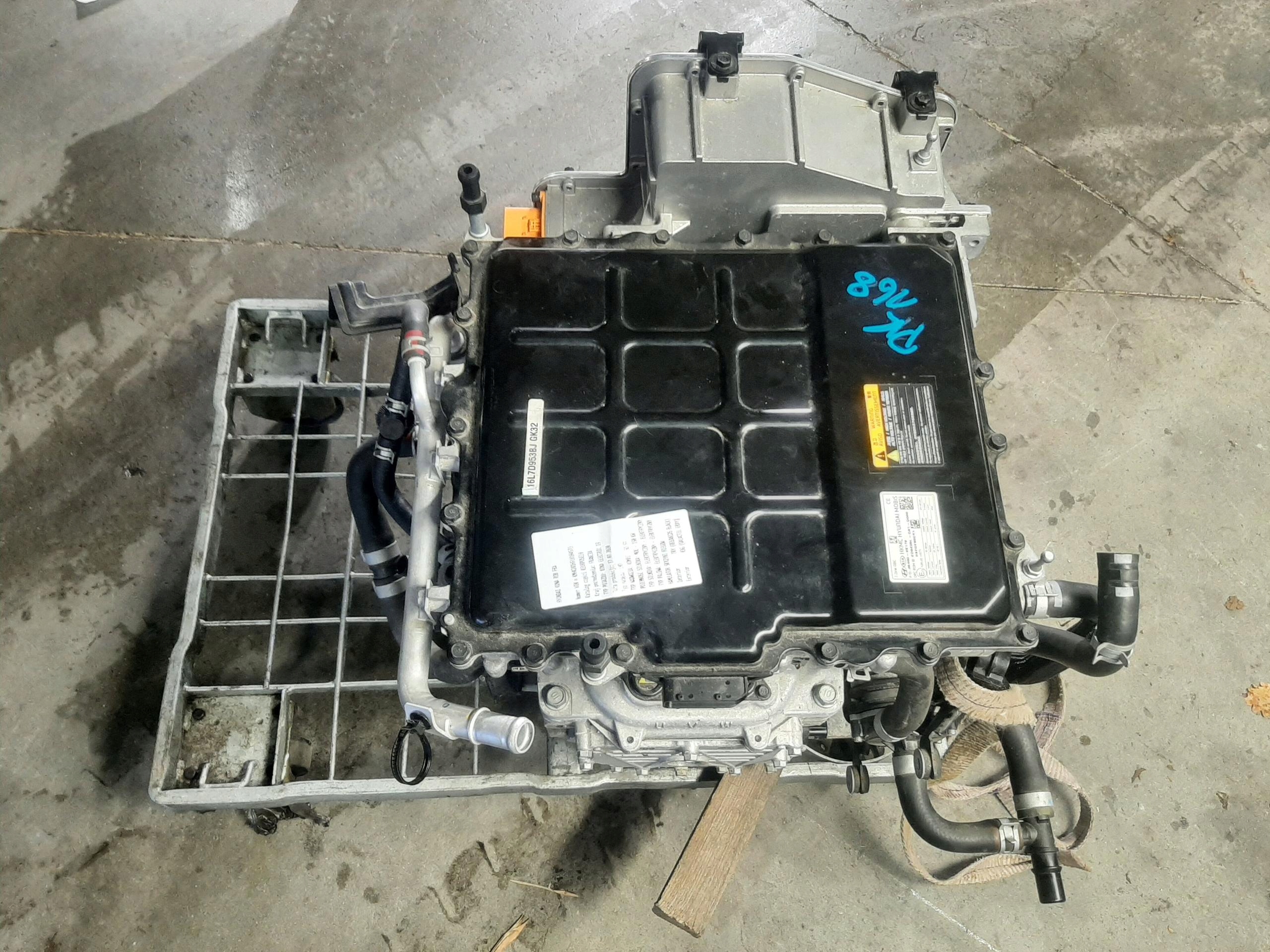 HYUNDAI KONA EV ELECTRIC 2018- SILNIK ELEKTRYCZNY 150kW INWERTER 366010E271