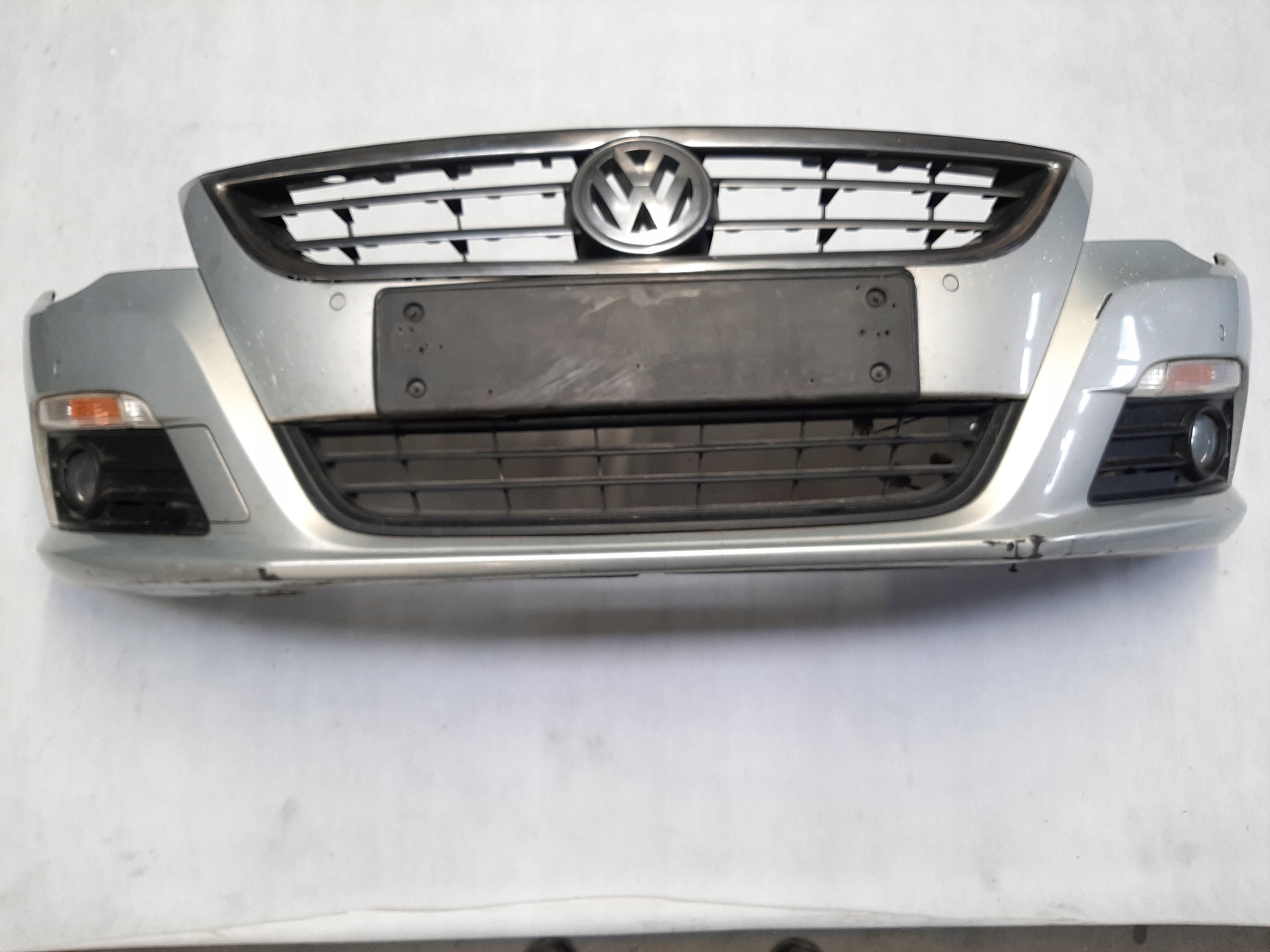 VW PASSAT CC ZDERZAK PRZEDNI PRZÓD KOMPLETNY 3C8807217