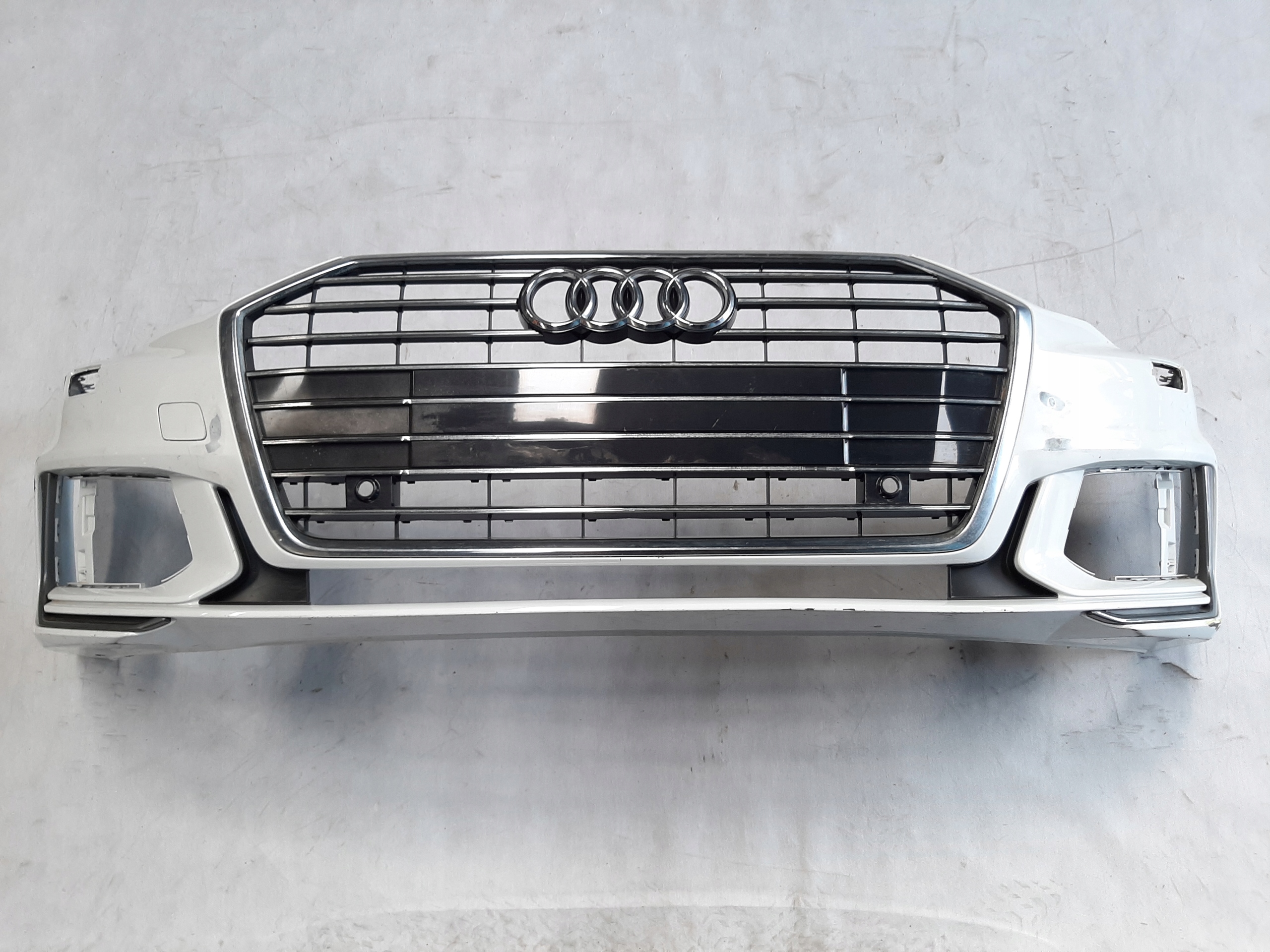 AUDI A6 C8 ZDERZAK PRZEDNI S-LINE 4K0807437C