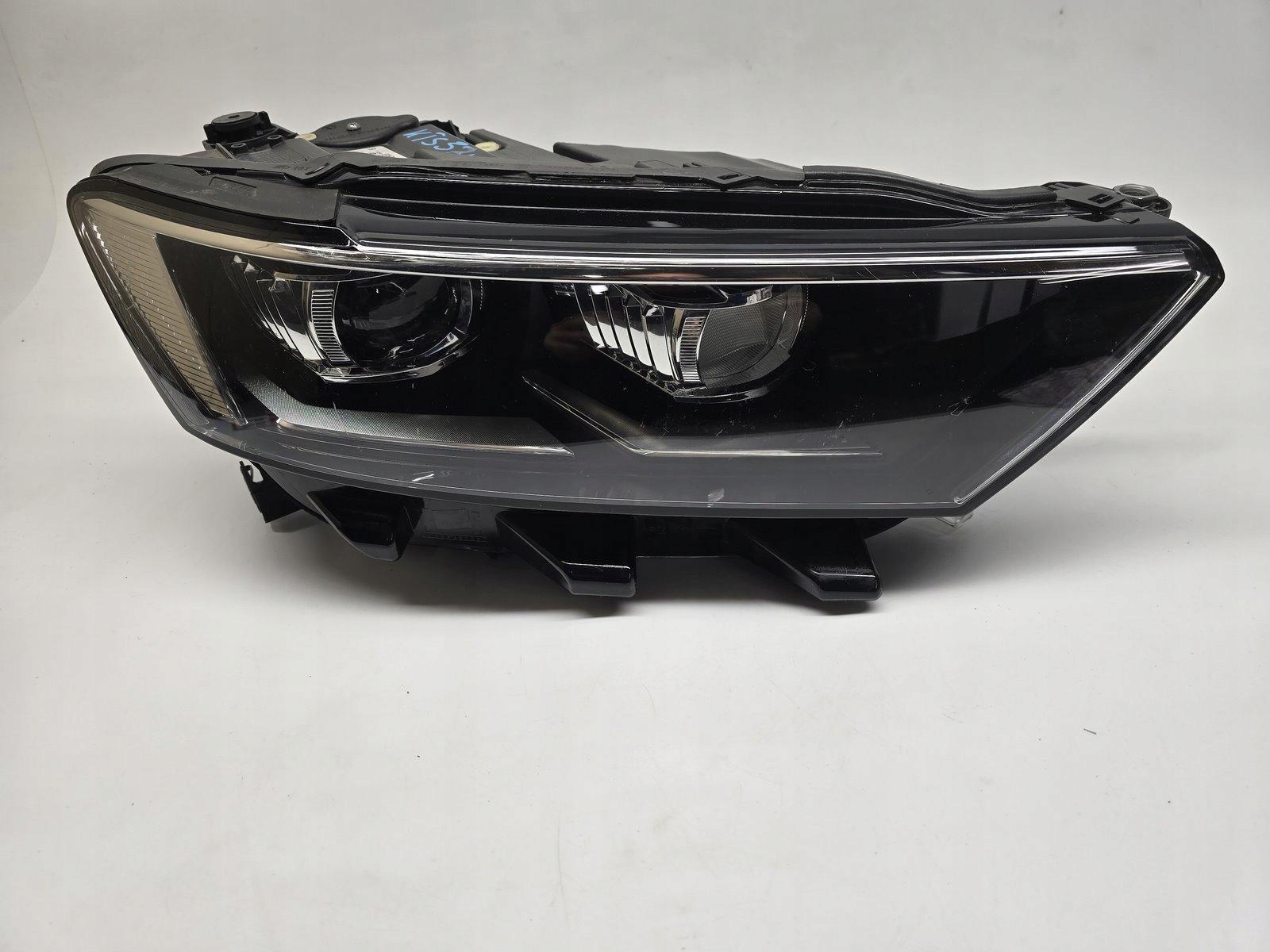 VW T-ROC I REFLEKTOR LAMPA PRAWY PRZÓD PRZEDNIA FULL LED 2GA941036P