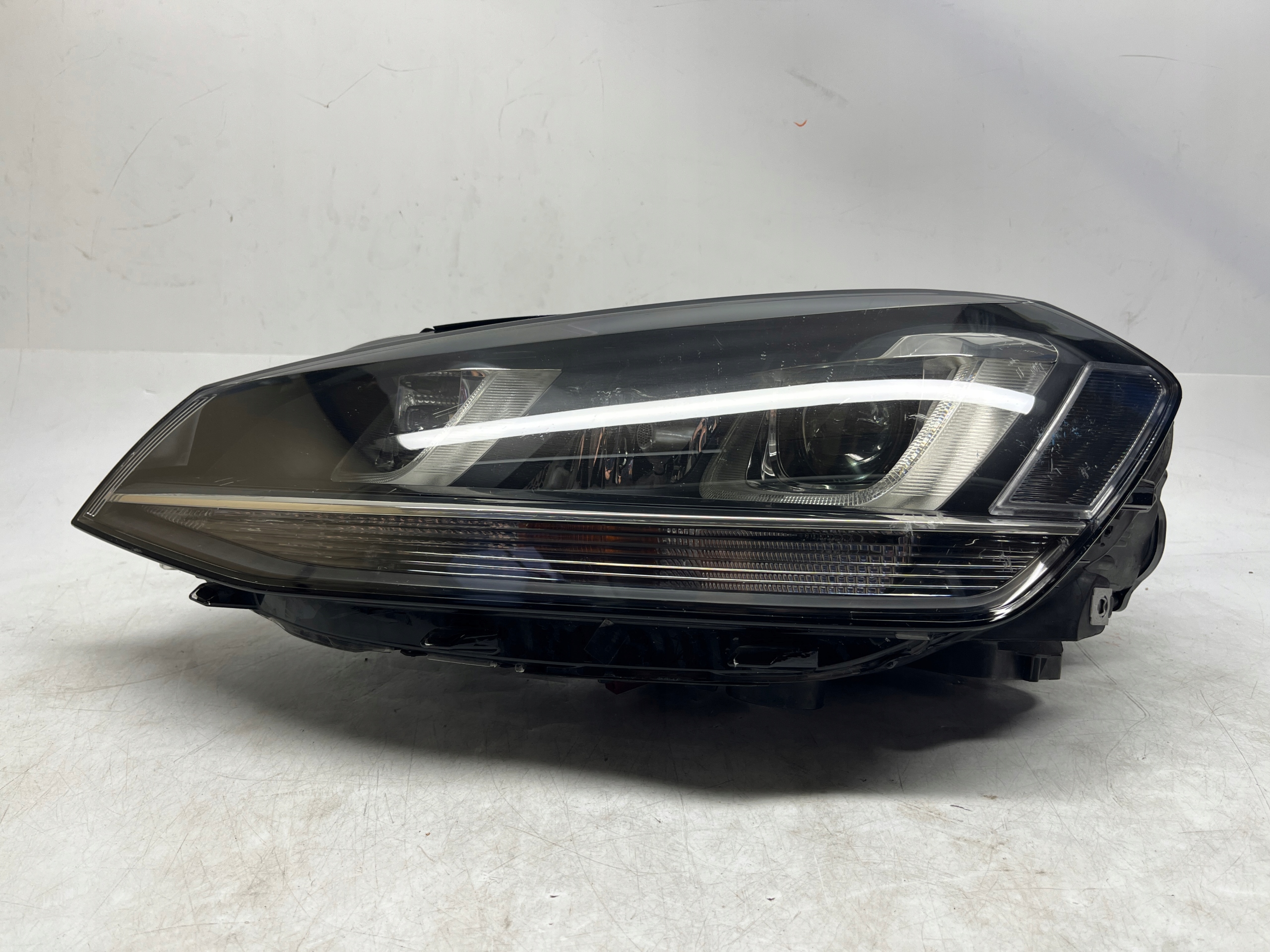 VOLKSWAGEN GOLF VII REFLEKTOR PRZÓD LEWY LAMPA LEWA XENON LED 5G1941751