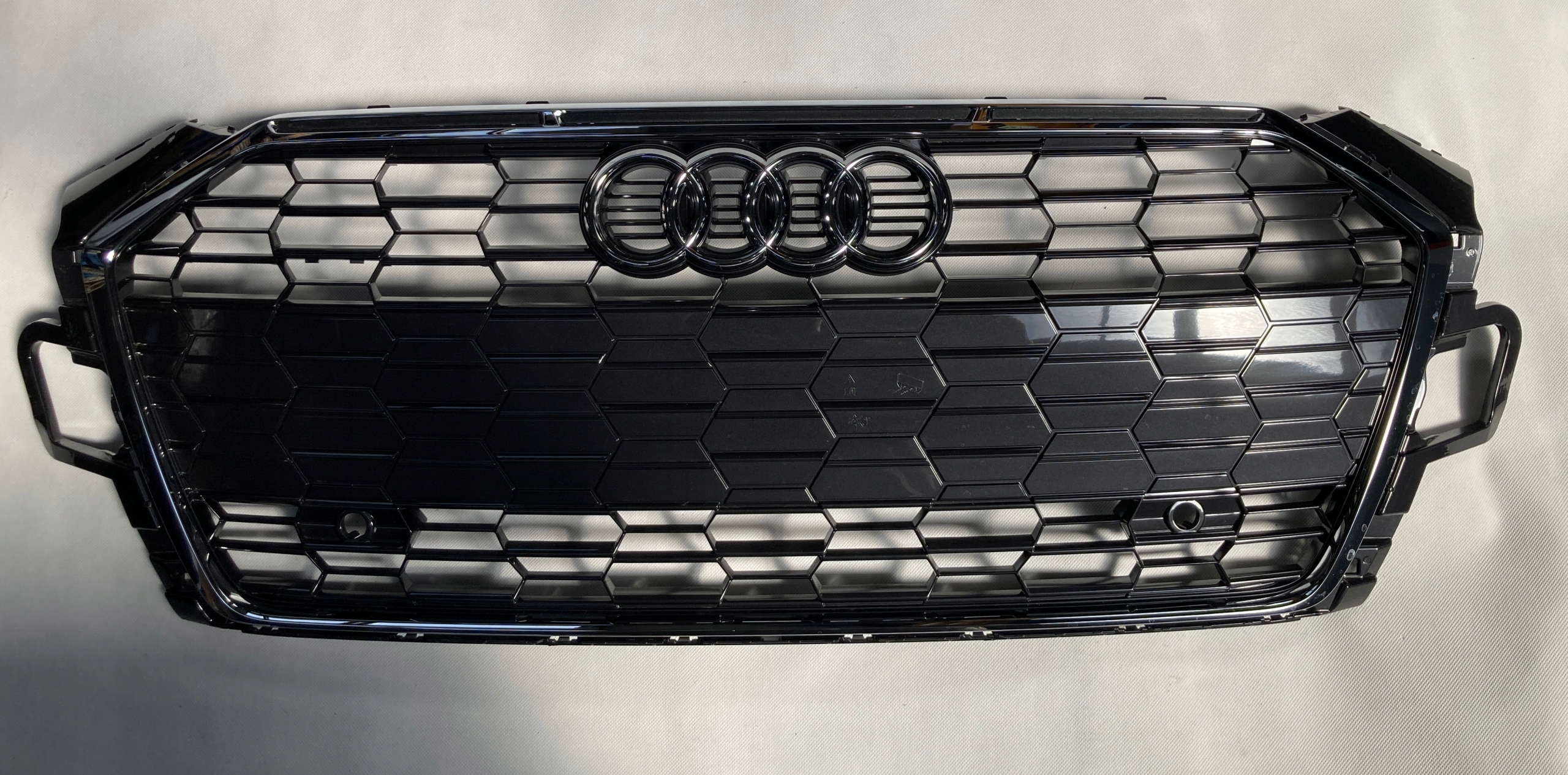 Audi A5 F5 LIFT Atrapa Grill 8W6853651BE 8W6853651BG