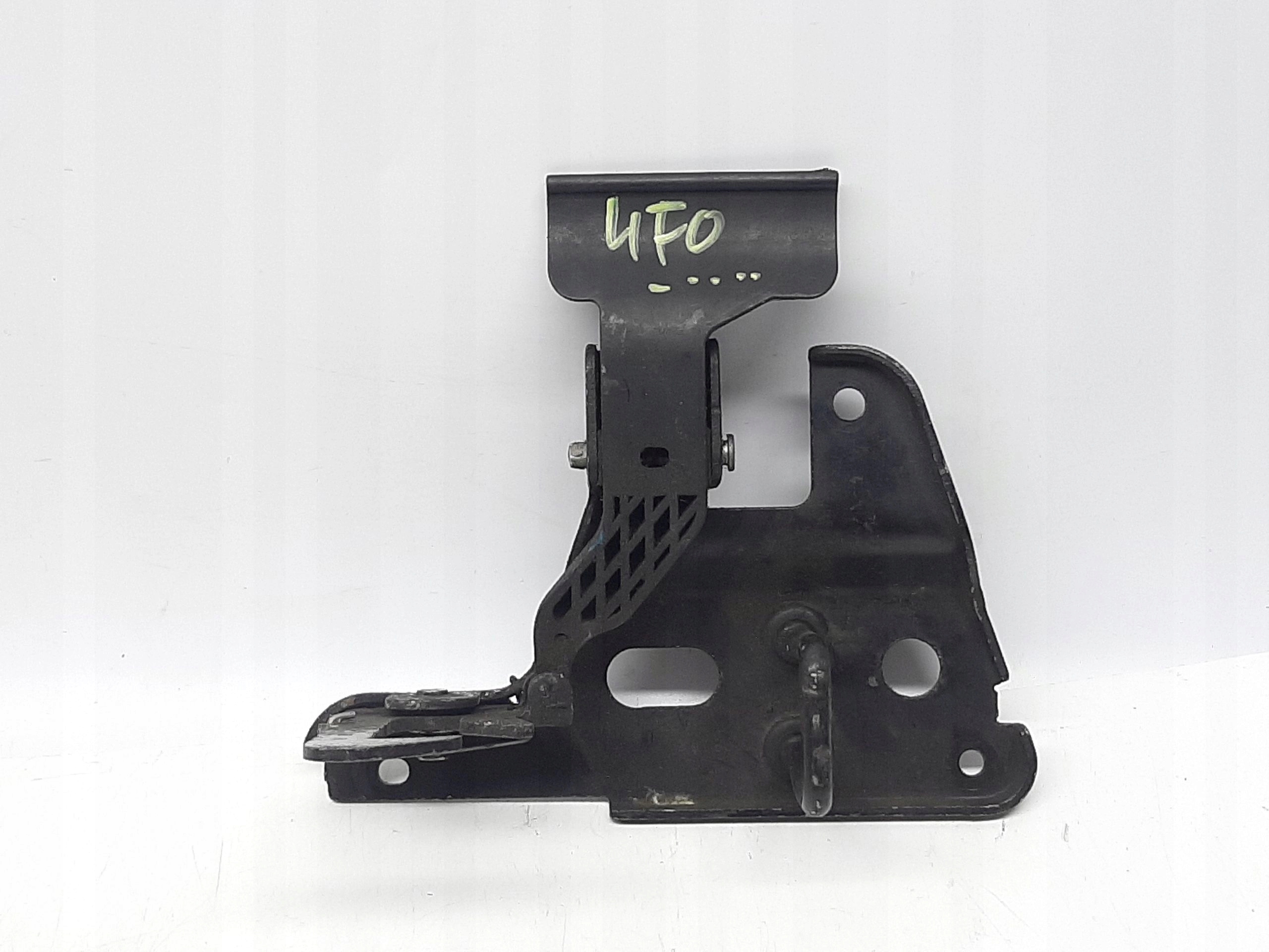 Audi A6 S6 C6 Rygiel Maski Klamka Zamek Maski Pokrywy Silnika 4F0823480B
