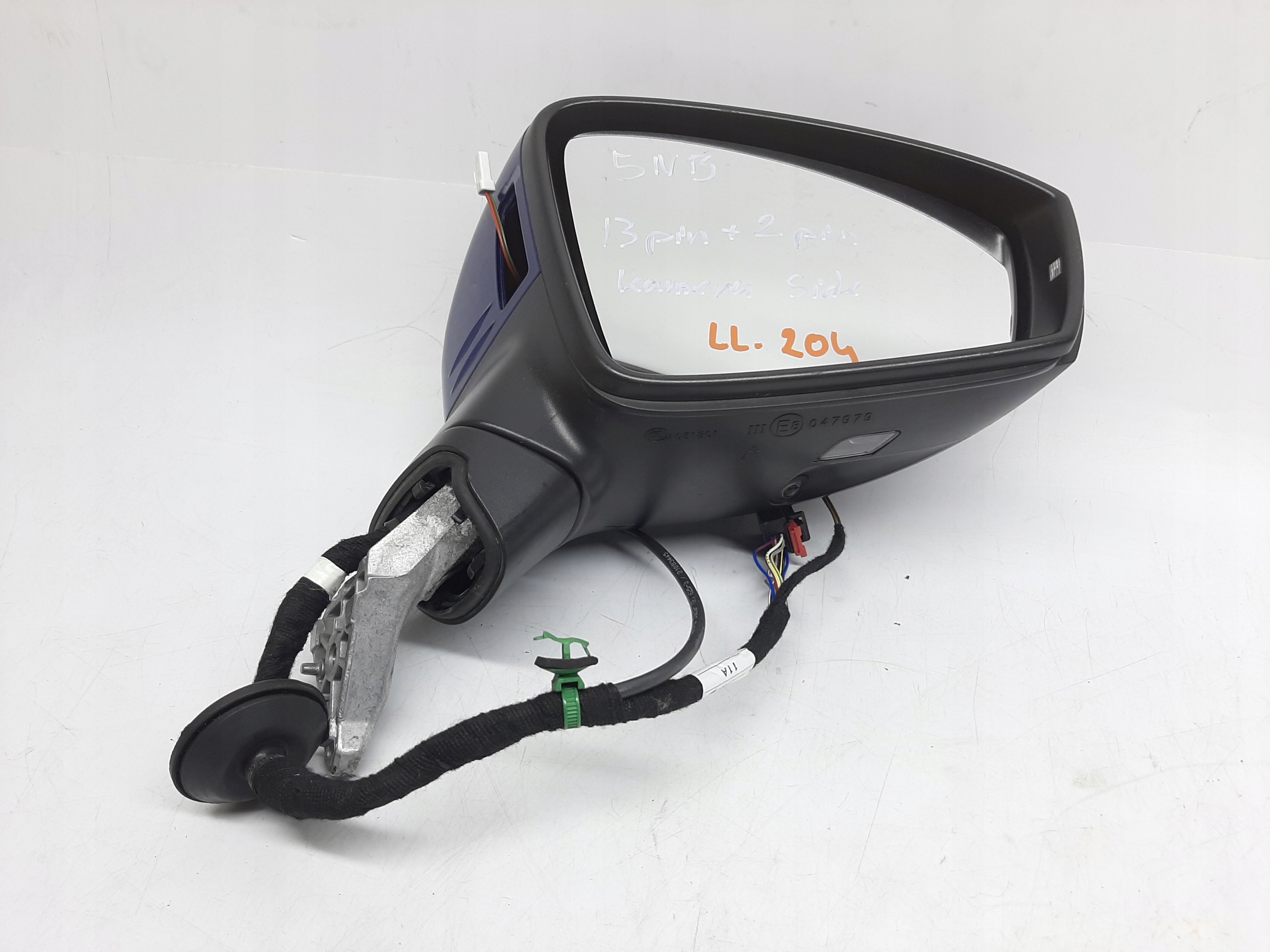 VW TIGUAN II LUSTERKO ZEWNĘTRZNE PRAWE 13 + 2 PIN KAMERA SIDE ASSIST