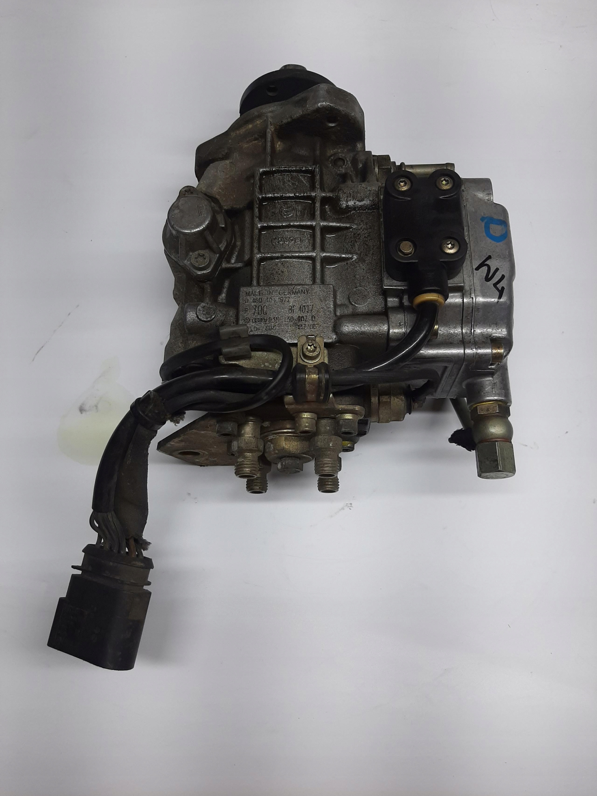 VW GOLF IV POMPA WTRYSKOWA 1.9 TDI 038130107D 0460404977