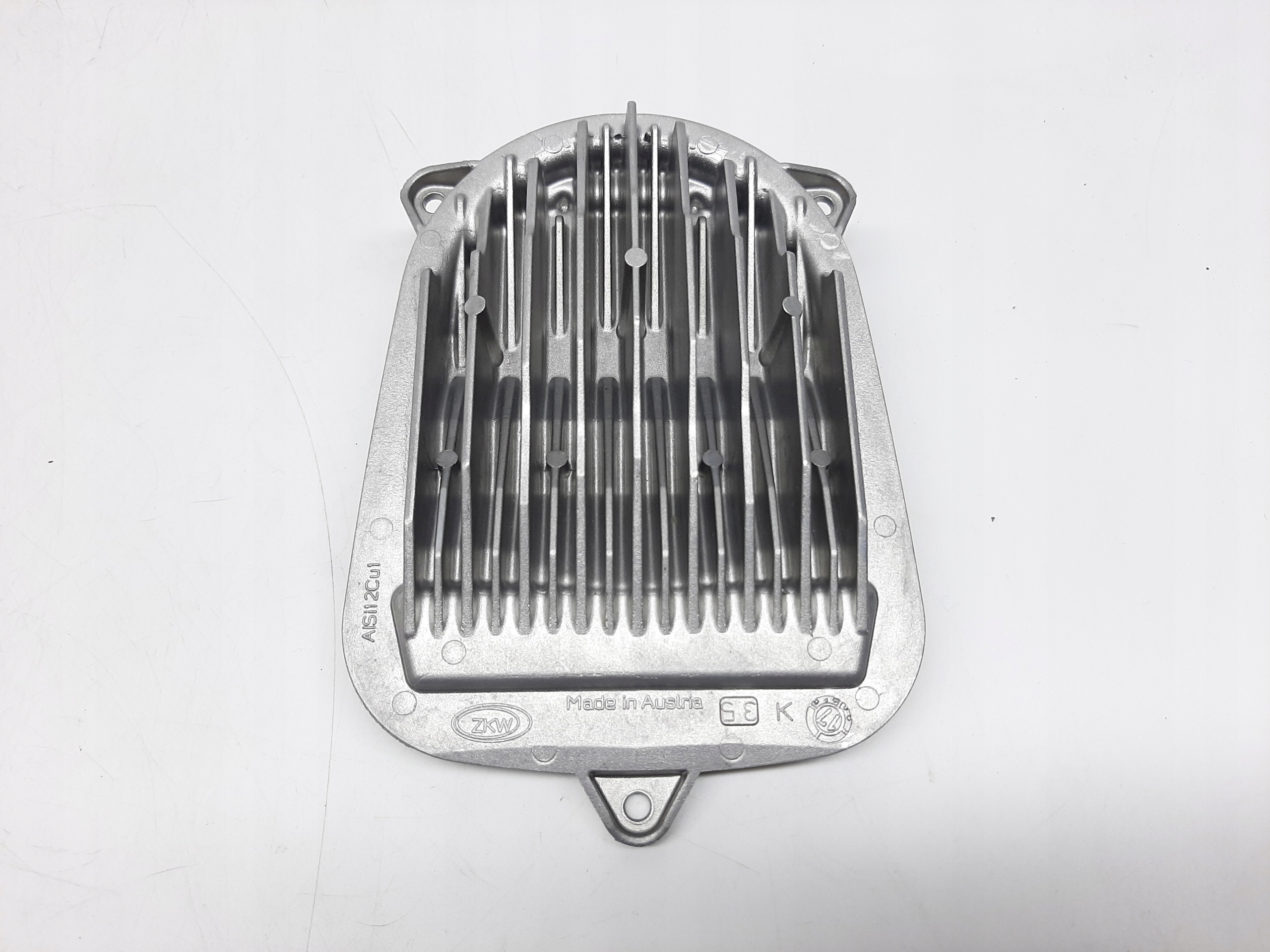 MERCEDES-BENZ A W176 PRZETWORNICA REFLEKTORA LED A1769066500