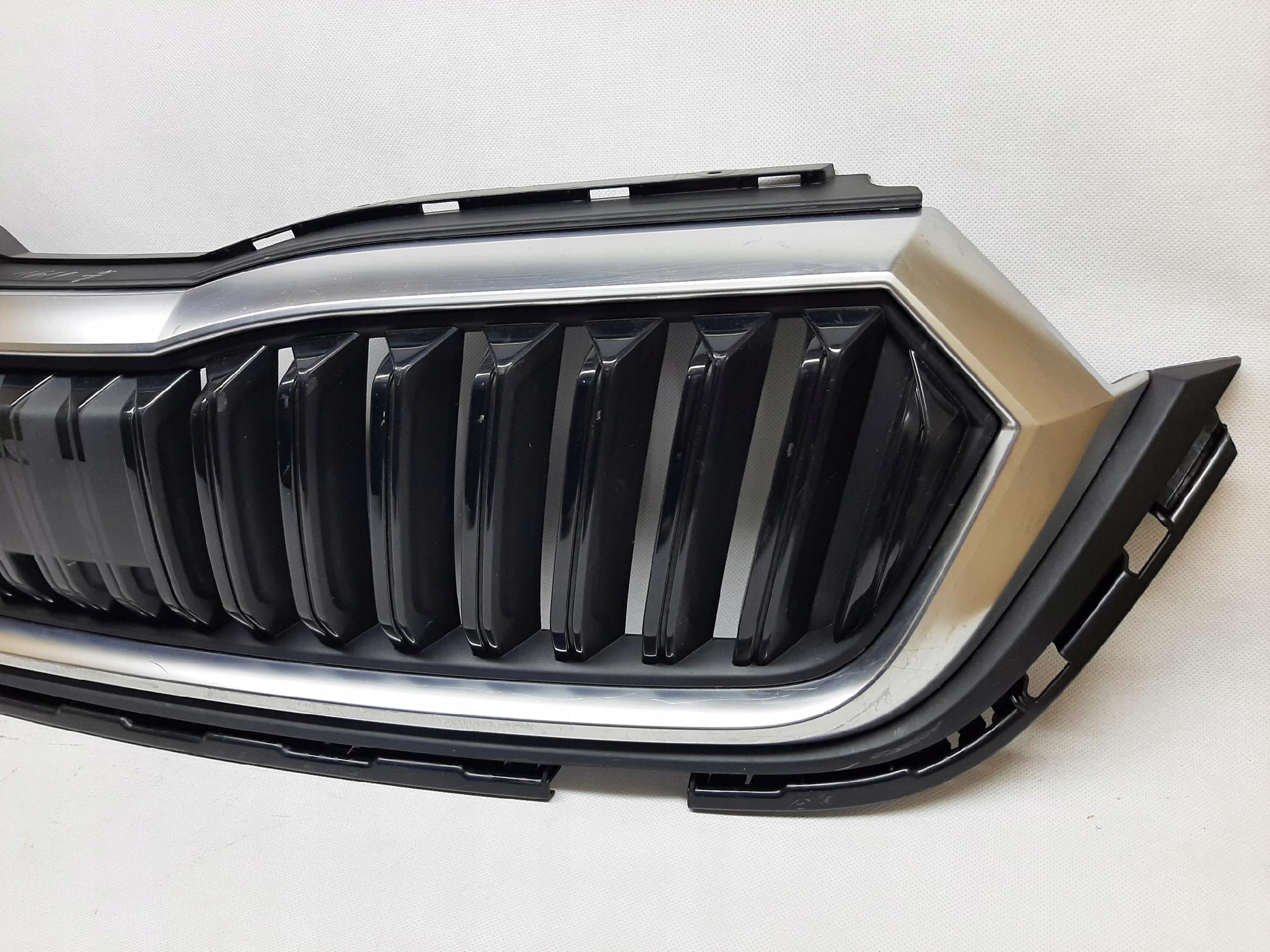 Skoda Octavia 4 IV Atrapa Grill 5E3853655 2018/2024 maskownica przód - obrazek 3