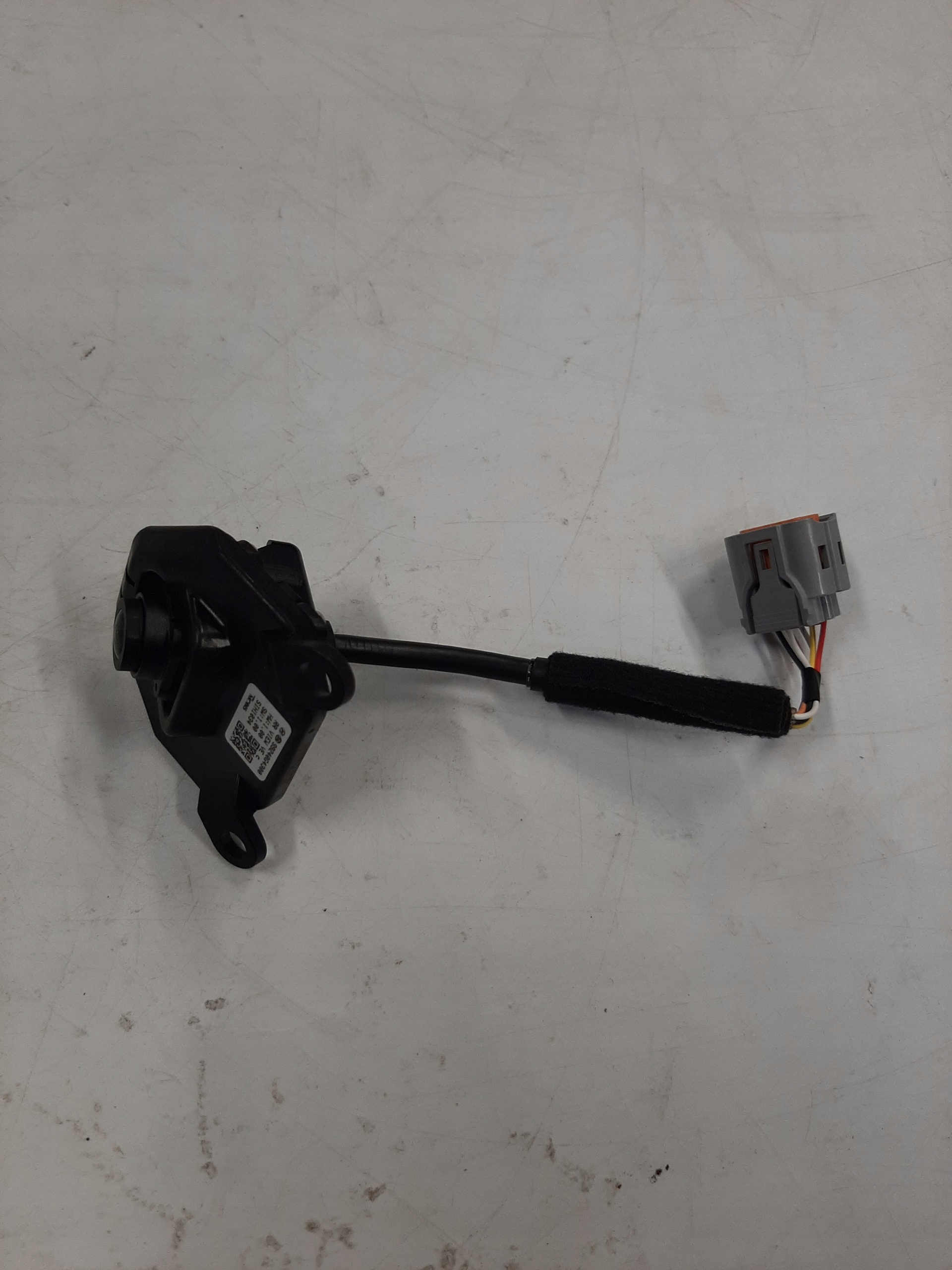 Hyundai i30 III Kamera cofania parkowania TYŁ Tylna 99240G4300