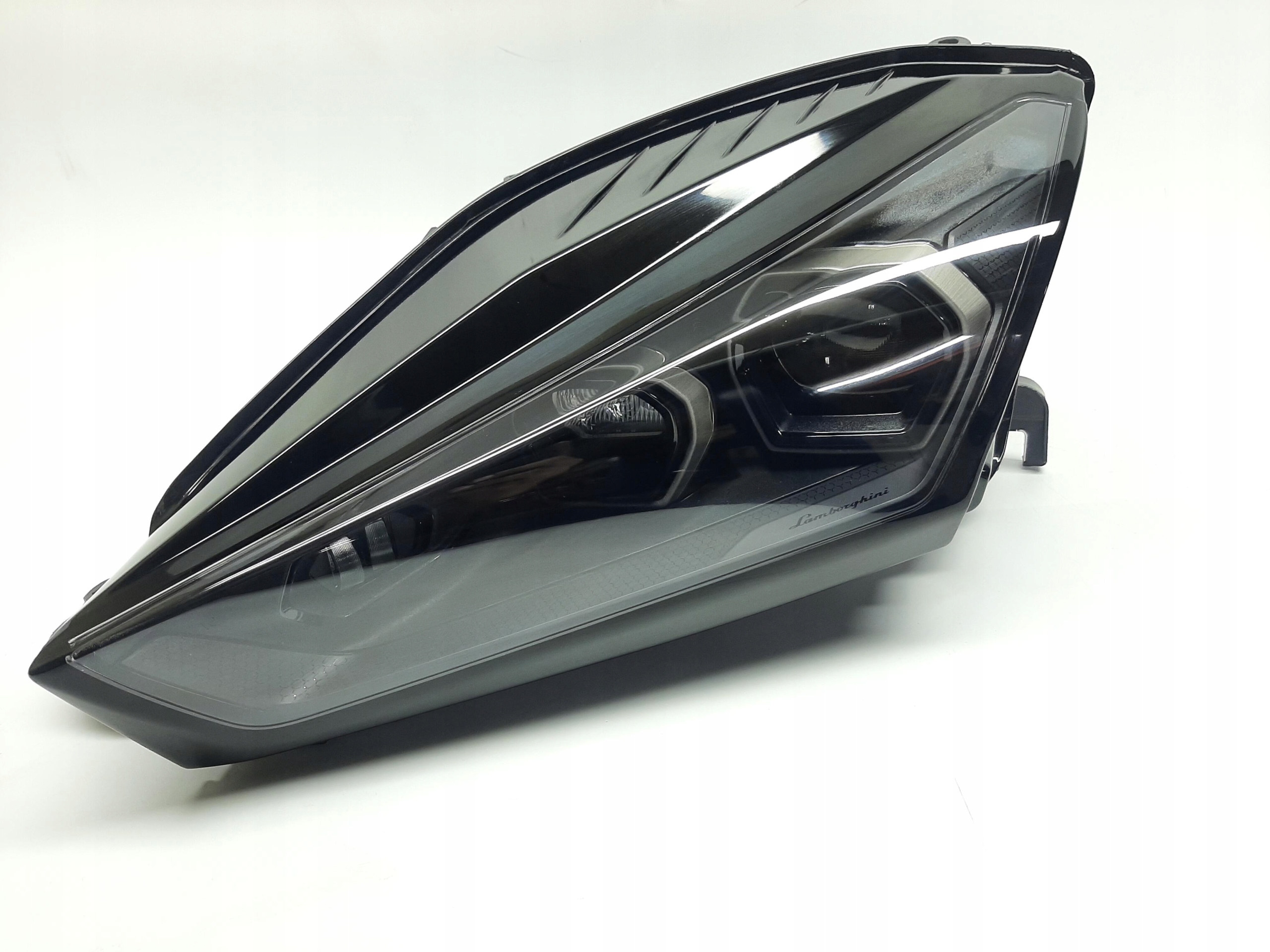 LAMBORGHINI REVUELTO REFLEKTOR LAMPA LED PRZÓD PRZEDNIA LEWA 47A941035A
