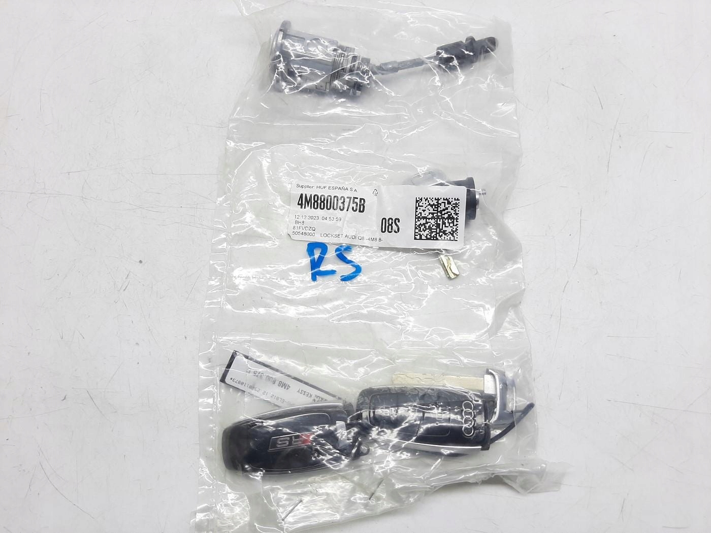 AUDI A6 C8 A7 C8 A8 D5 Q8 4M KOMPLET KLUCZY WKŁADKA PILOT ZESTAW 4M8800375B