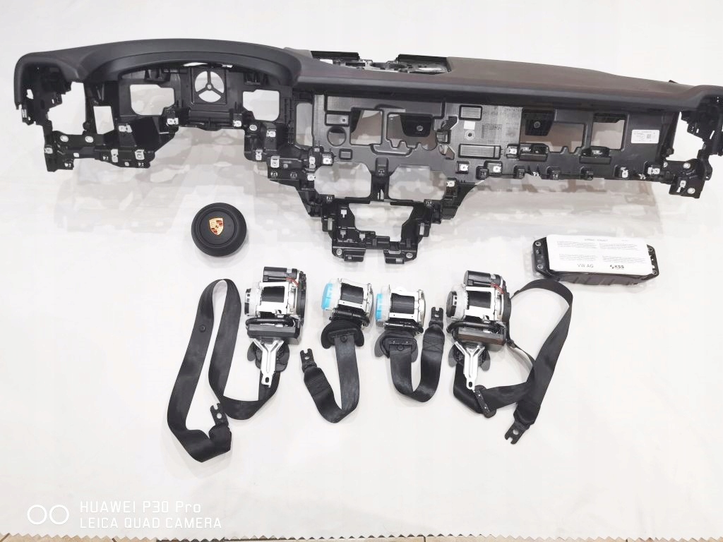 PORSCHE CAYENNE III LIFT 2023- KOKPIT KONSOLA DESKA 9Y1858005 EUROPA