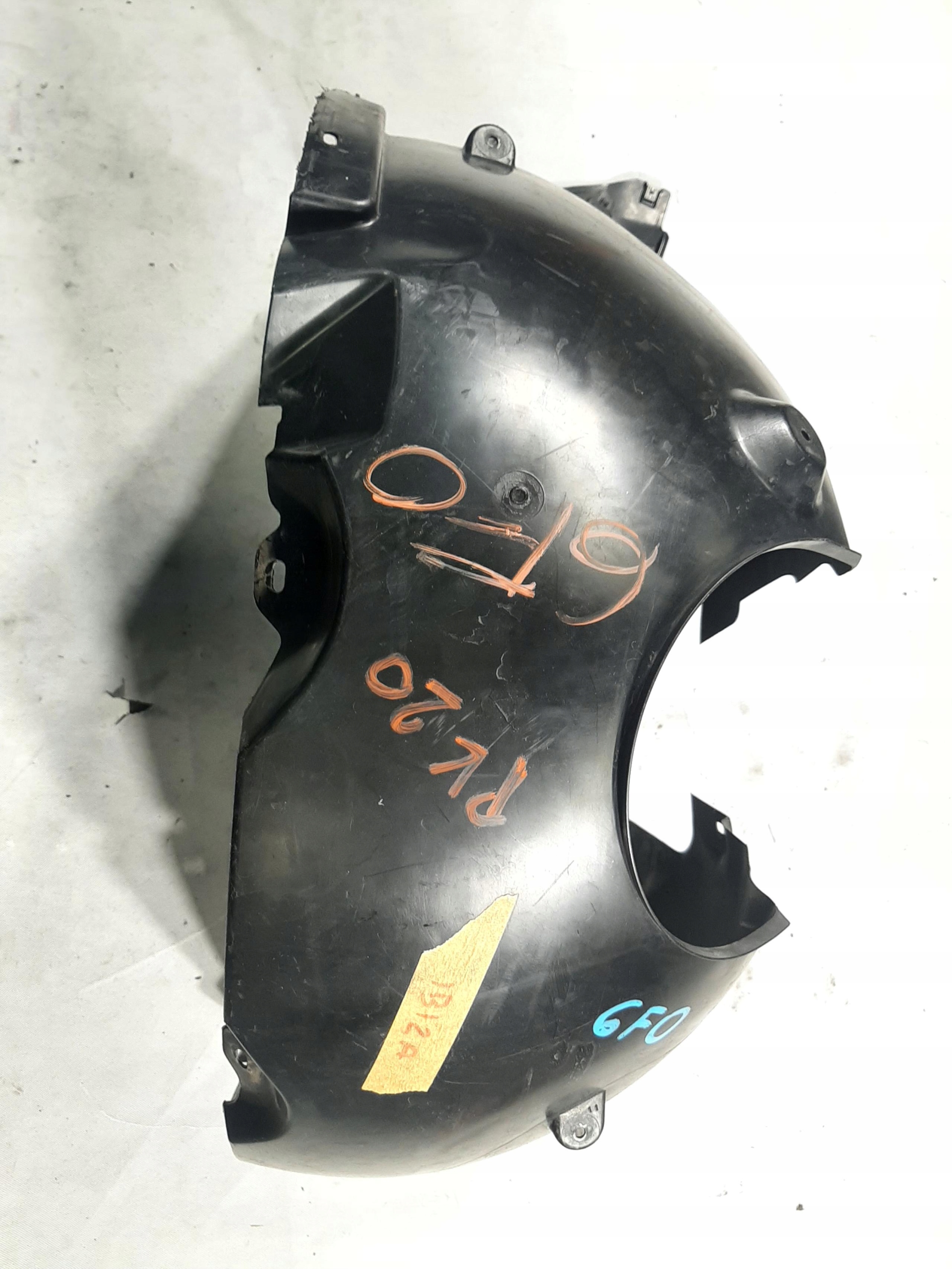 SEAT IBIZA V NADKOLE OSŁONA PRZECIWBŁOTNA LEWY PRZÓD 6F0805911