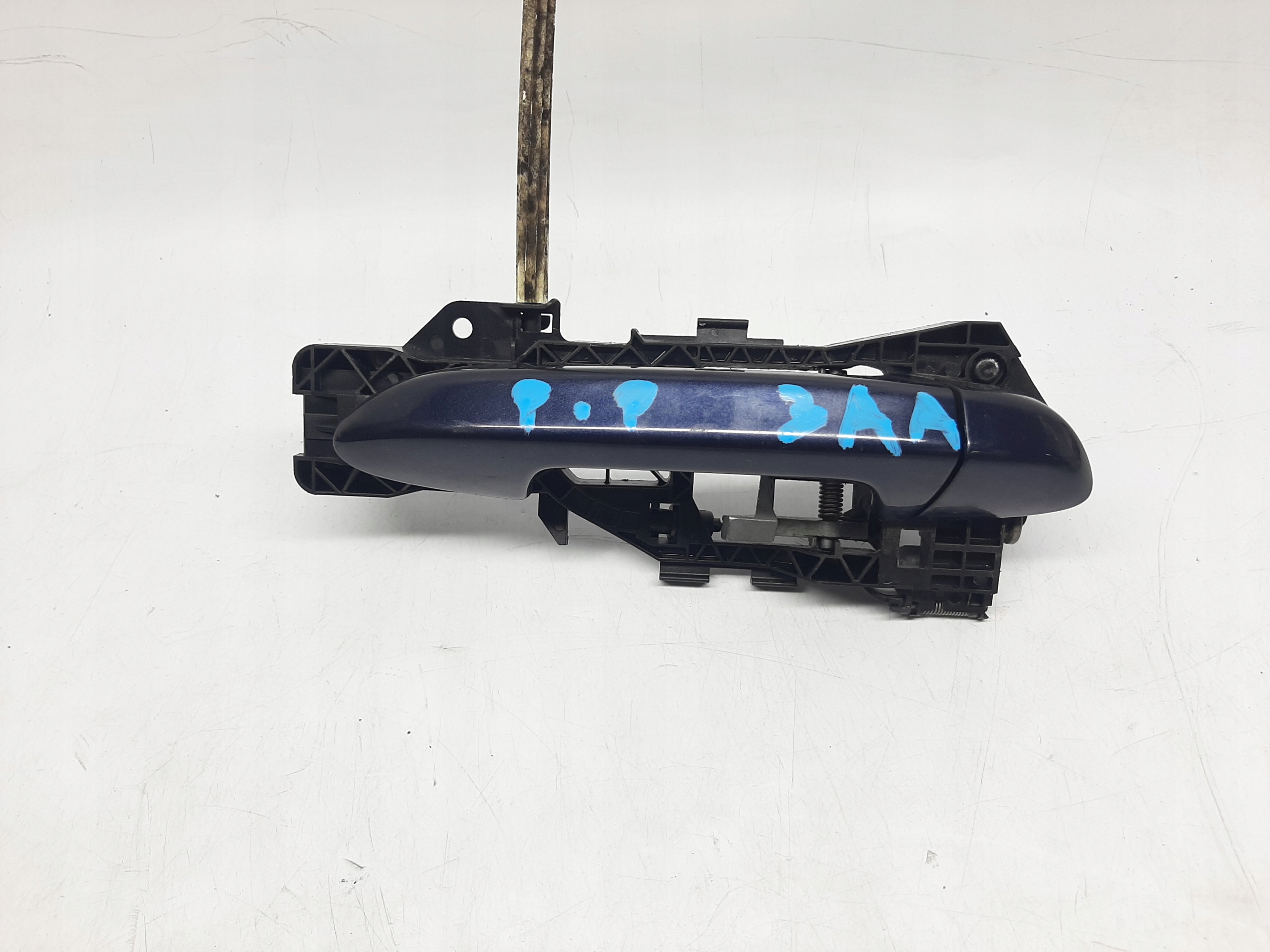 VW PASSAT B7 VARIANT KLAMKA STELAŻ MOCOWANIE KLAMKI PRAWY PRZÓD 3C0837886J