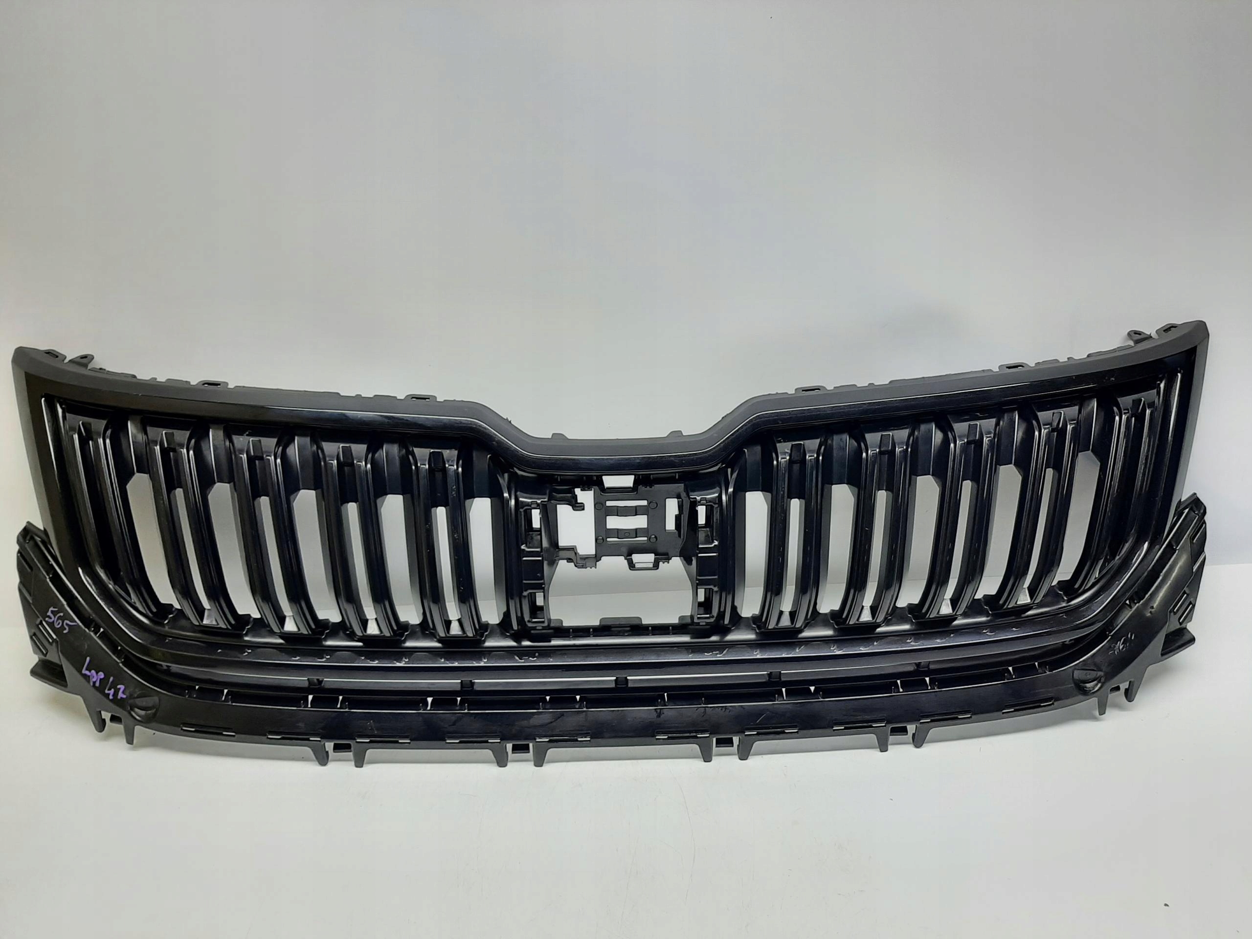 SKODA KODIAQ ATRAPA CHŁODNICY GRILL 565853663E