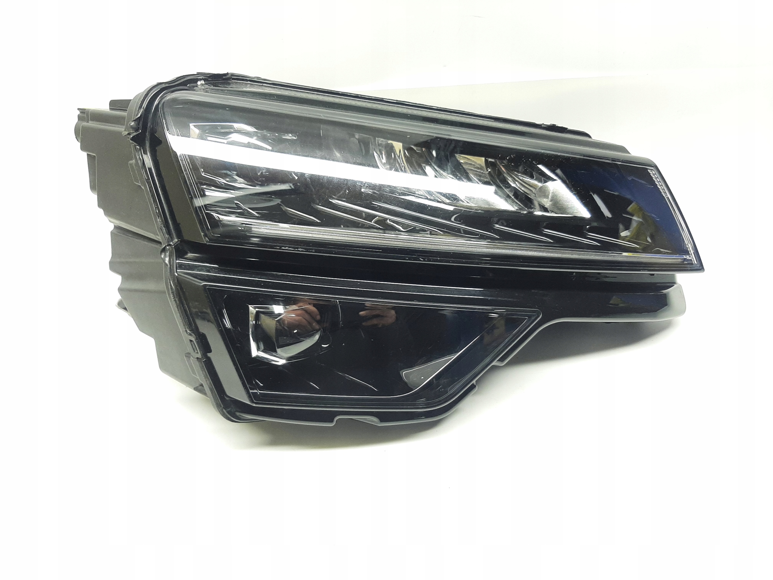 SKODA KAROQ 2017- LAMPA REFLEKTOR FULL LED PRAWY PRZÓD 57B941016F